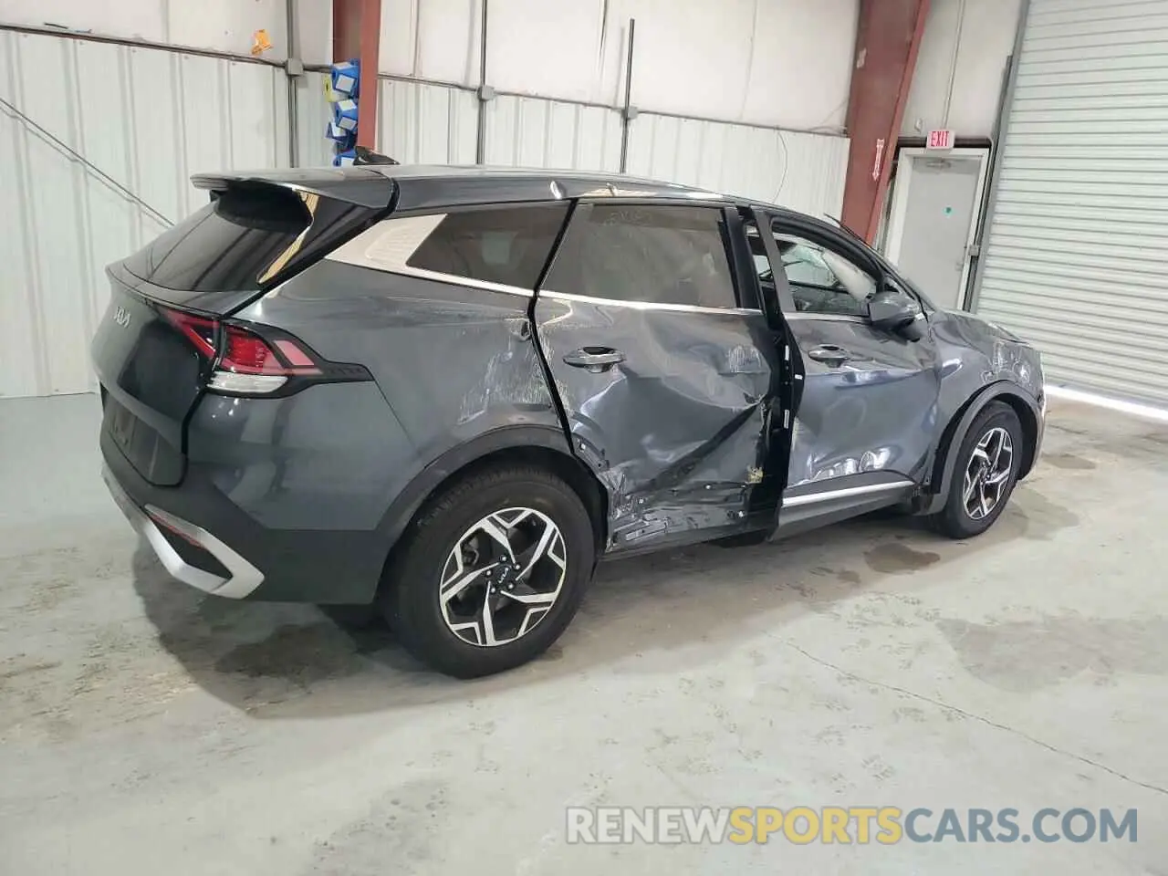 3 Photograph of a damaged car KNDPU3AF9P7128777 KIA SPORTAGE 2023