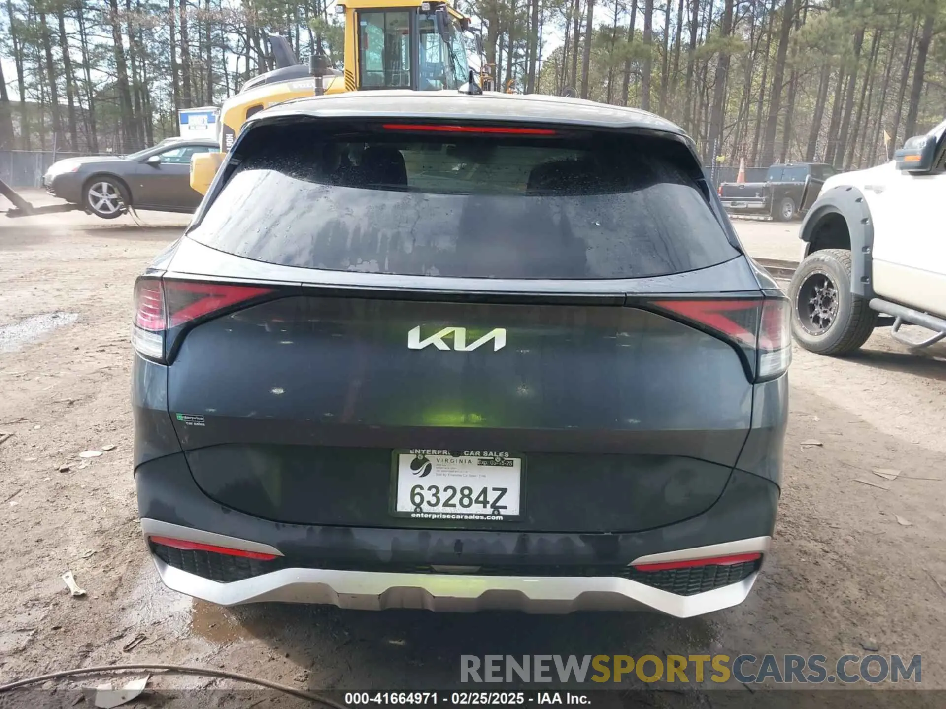16 Photograph of a damaged car KNDPU3AFXP7131719 KIA SPORTAGE 2023