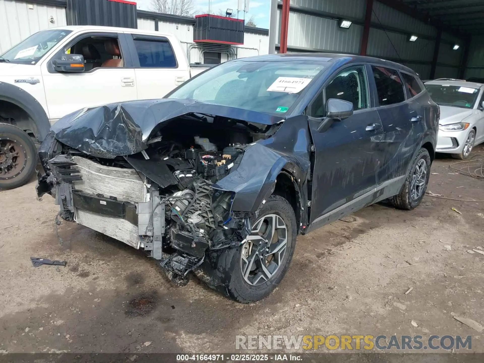 2 Photograph of a damaged car KNDPU3AFXP7131719 KIA SPORTAGE 2023