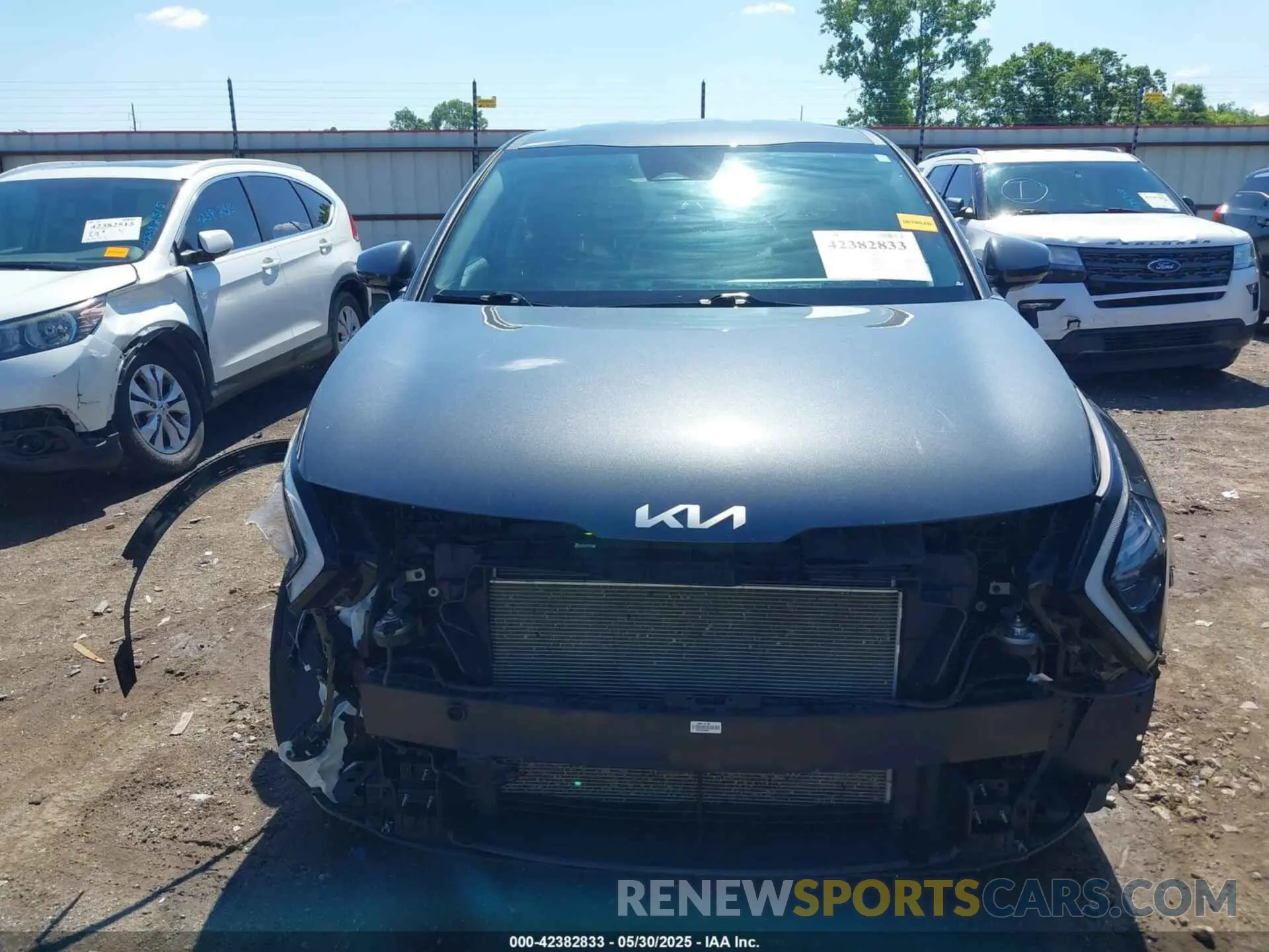 13 Photograph of a damaged car KNDPUCAF0P7165295 KIA SPORTAGE 2023