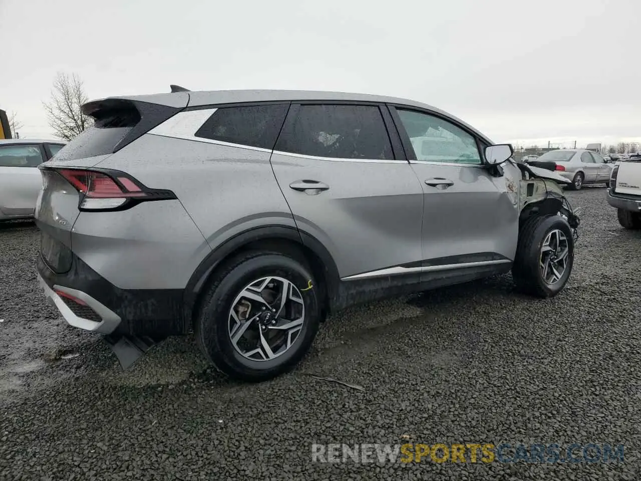 3 Photograph of a damaged car KNDPUCAF6P7099030 KIA SPORTAGE 2023