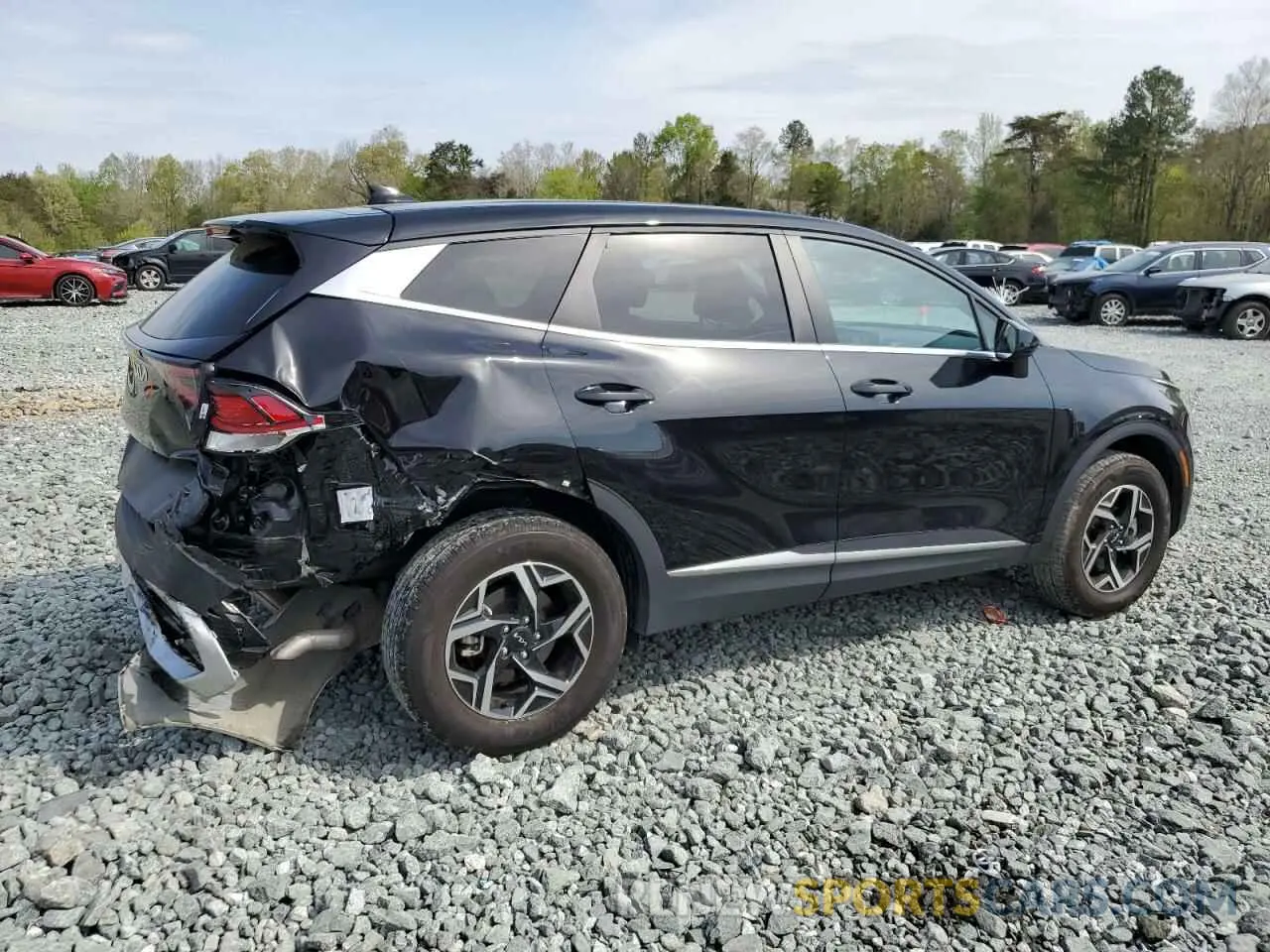 3 Photograph of a damaged car KNDPUCAF8P7144226 KIA SPORTAGE 2023