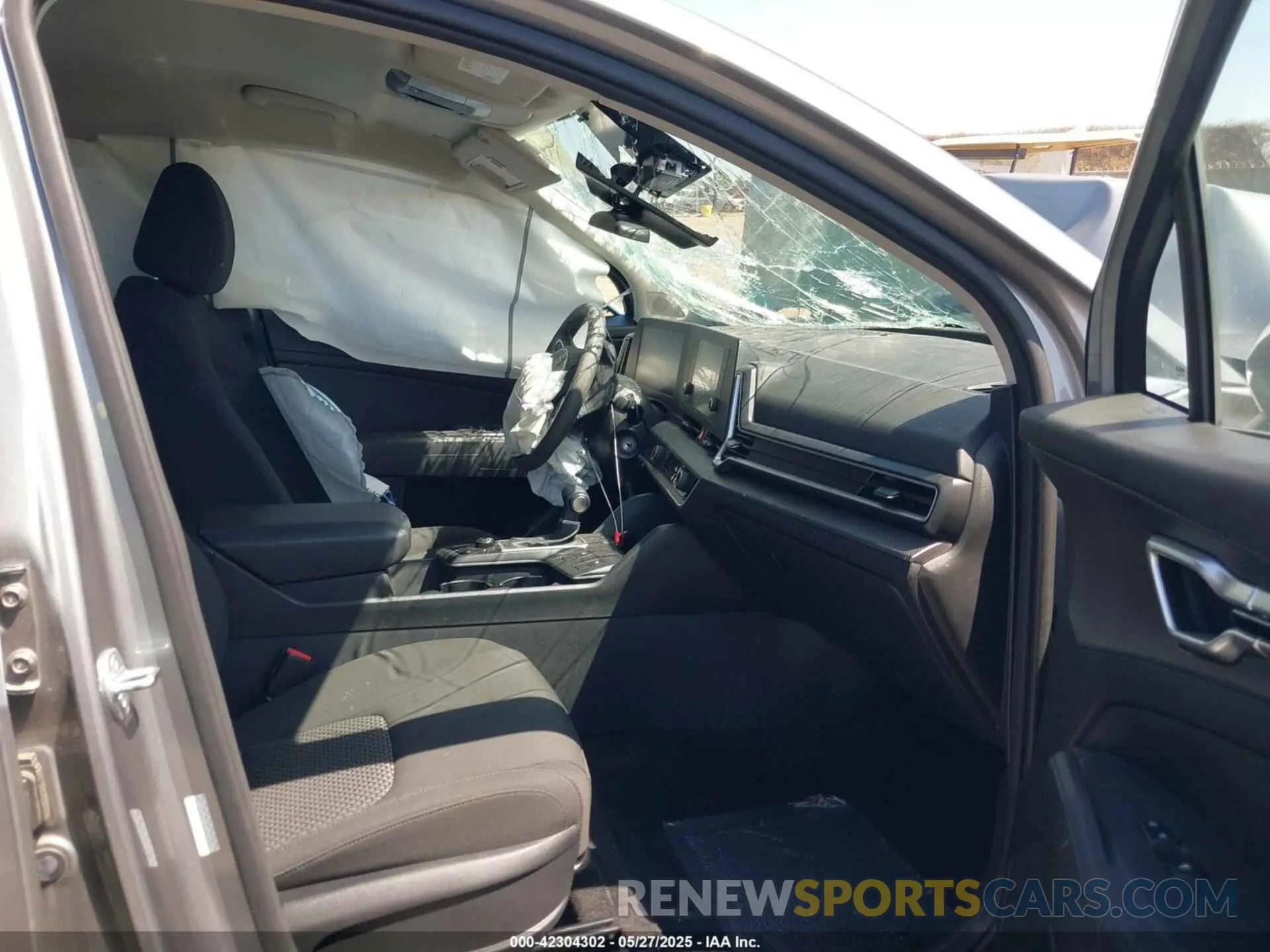 5 Photograph of a damaged car KNDPUCAF9P7205907 KIA SPORTAGE 2023
