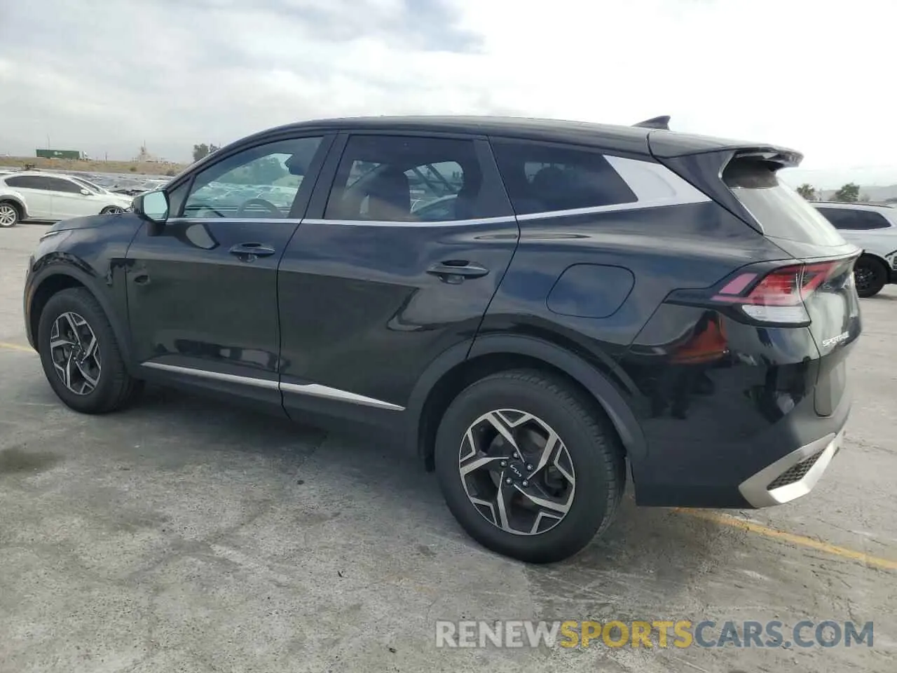 2 Photograph of a damaged car KNDPUCAFXP7073742 KIA SPORTAGE 2023