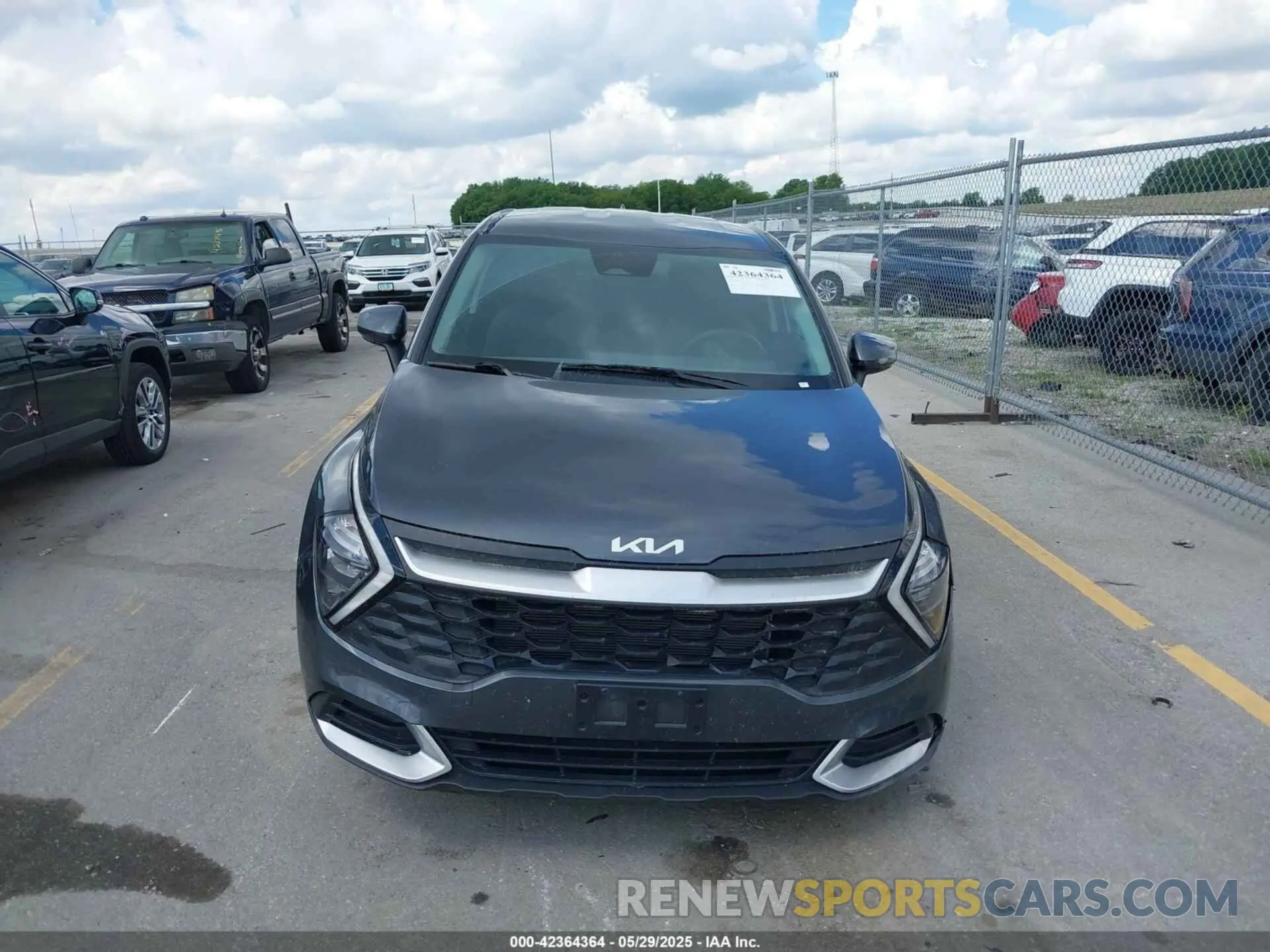 12 Photograph of a damaged car KNDPUCAFXP7162209 KIA SPORTAGE 2023