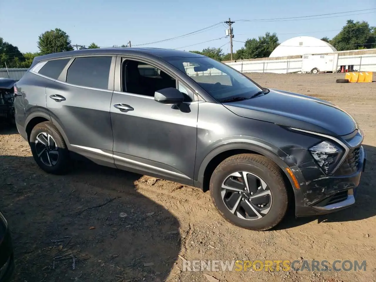 4 Photograph of a damaged car KNDPUCAG2P7107990 KIA SPORTAGE 2023