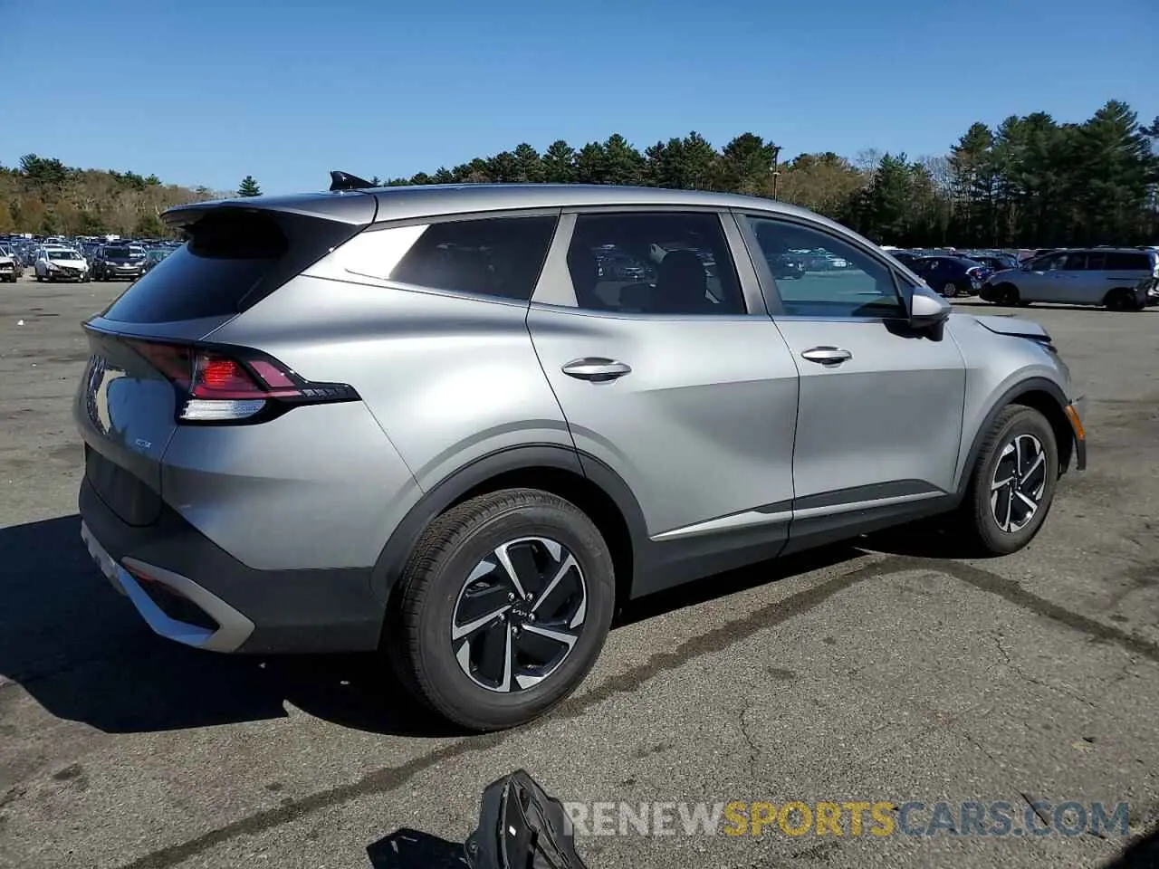 3 Photograph of a damaged car KNDPUCAG5P7016826 KIA SPORTAGE 2023