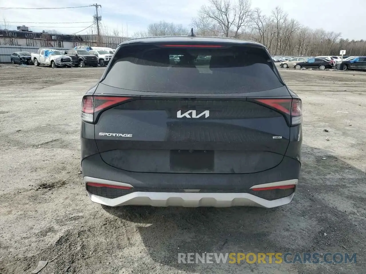 6 Photograph of a damaged car KNDPUCAG5P7075794 KIA SPORTAGE 2023