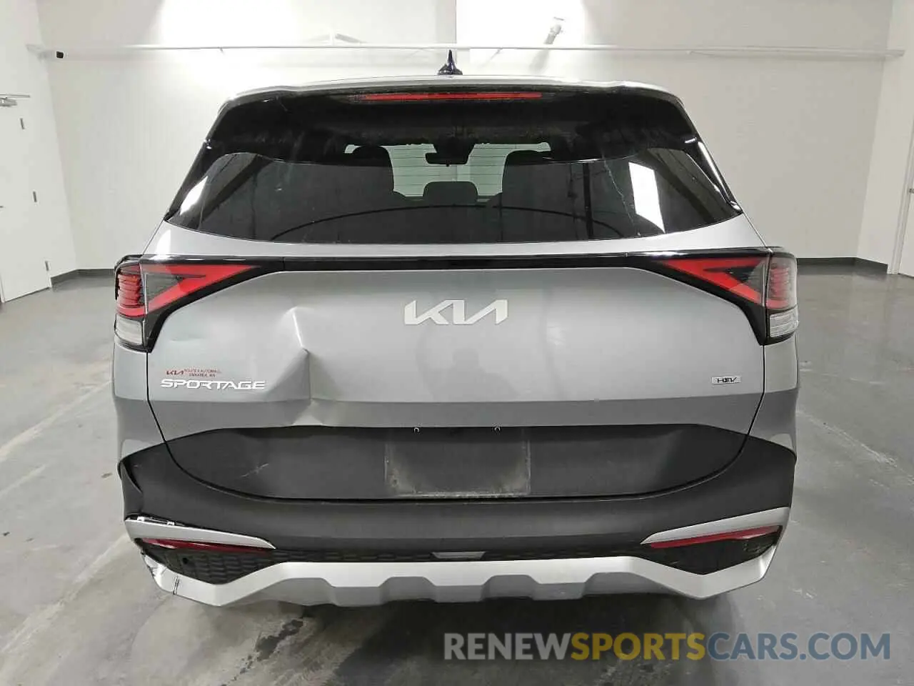 6 Photograph of a damaged car KNDPUCAG6P7096251 KIA SPORTAGE 2023