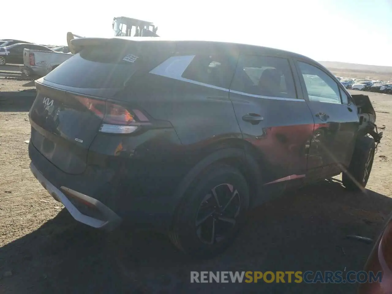 3 Photograph of a damaged car KNDPUCAGXP7065472 KIA SPORTAGE 2023