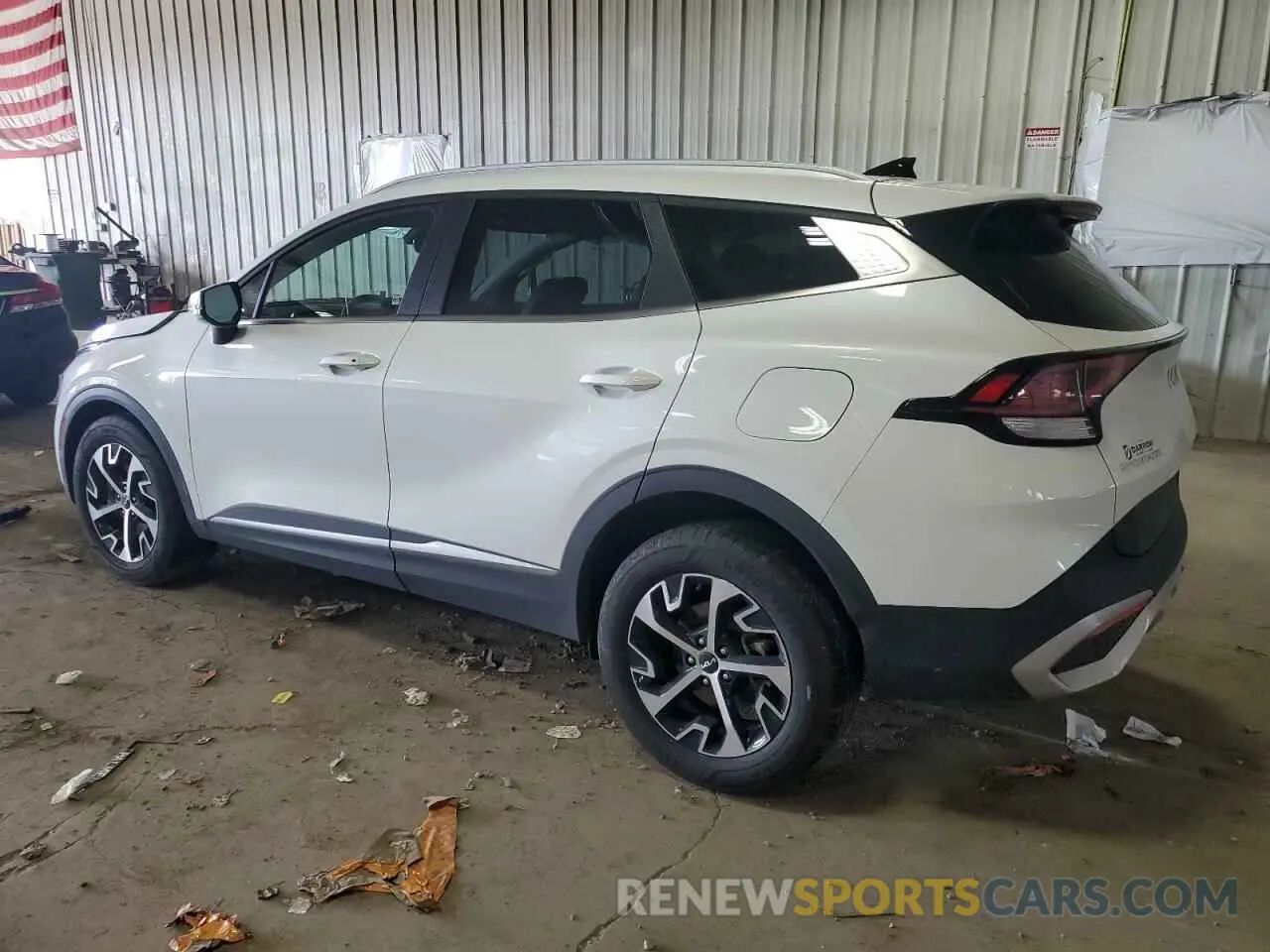2 Photograph of a damaged car KNDPVCAG3P7060479 KIA SPORTAGE 2023
