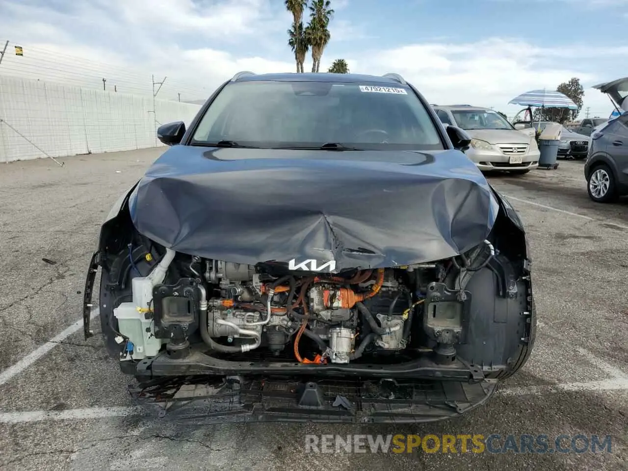 5 Photograph of a damaged car KNDPVCAG5P7017682 KIA SPORTAGE 2023