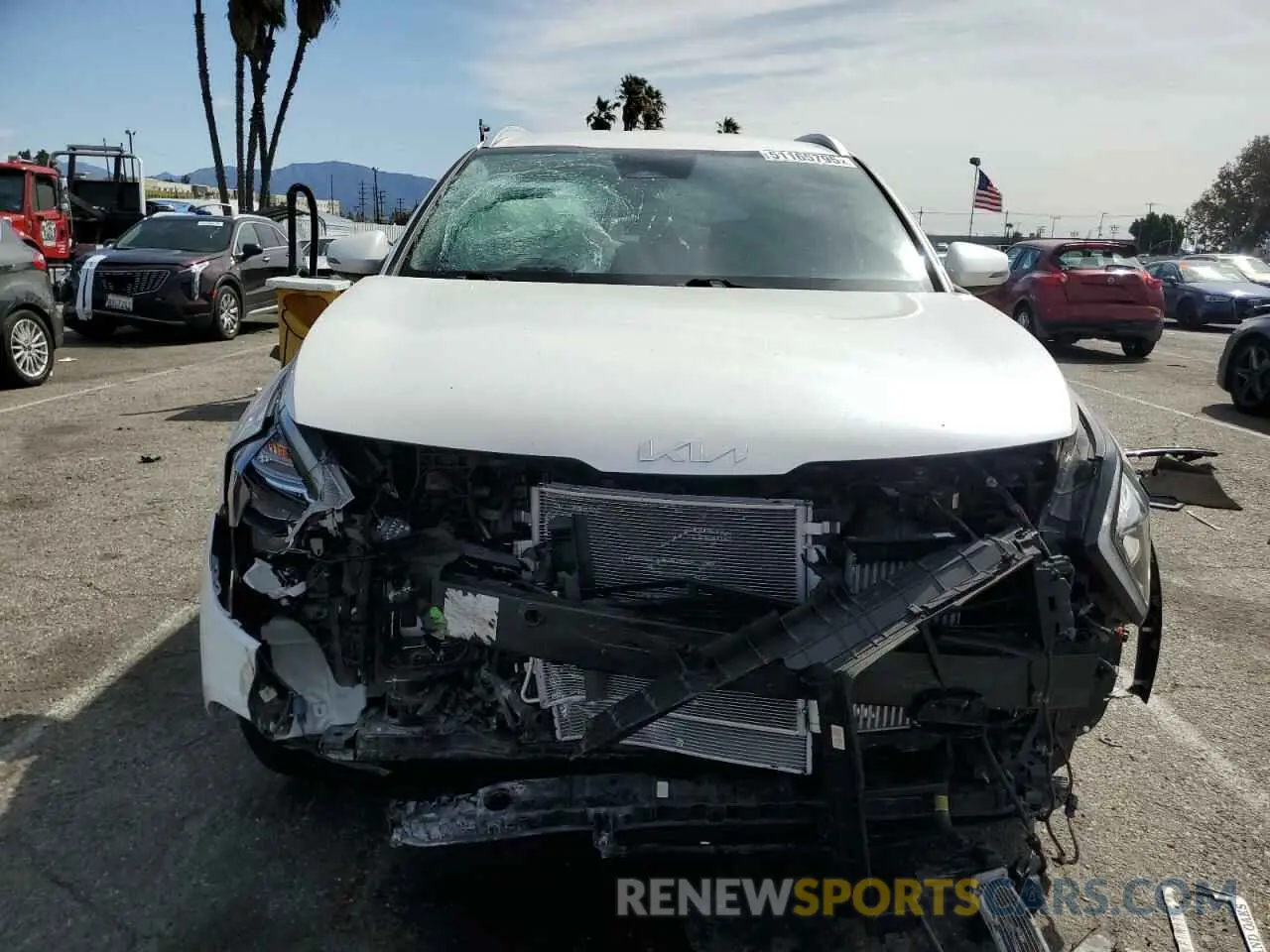 5 Photograph of a damaged car KNDPVCAG5P7020968 KIA SPORTAGE 2023