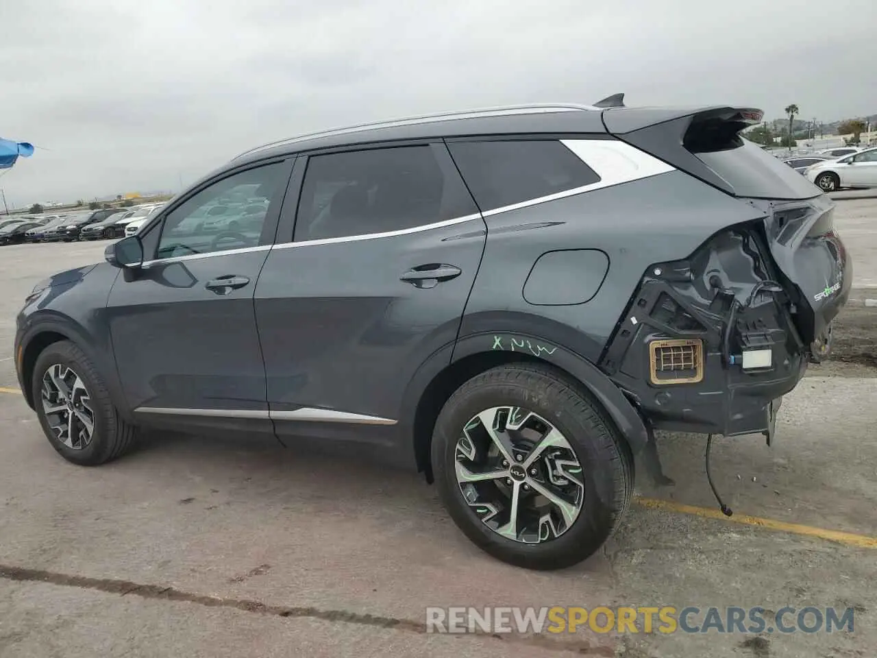 2 Photograph of a damaged car KNDPVCAG7P7089533 KIA SPORTAGE 2023