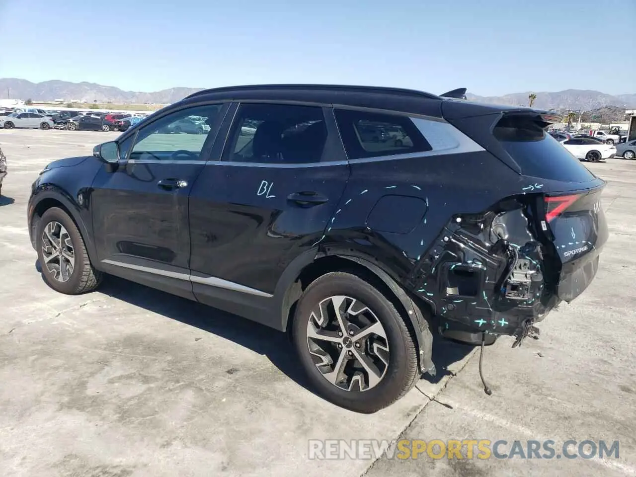 2 Photograph of a damaged car KNDPVCAG8P7029387 KIA SPORTAGE 2023