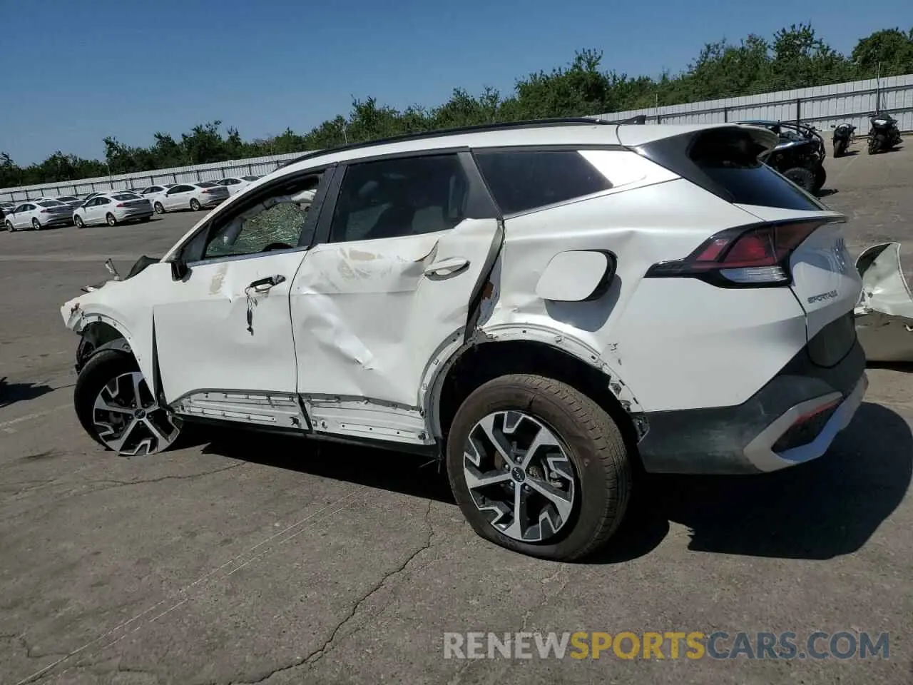 2 Photograph of a damaged car KNDPVCAG9P7025834 KIA SPORTAGE 2023