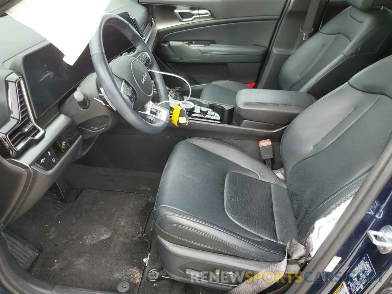 7 Photograph of a damaged car KNDPVCAG9P7083135 KIA SPORTAGE 2023