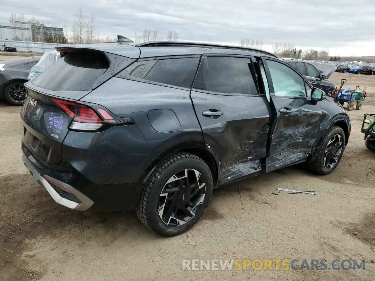3 Photograph of a damaged car KNDPVDAH1P7086920 KIA SPORTAGE 2023
