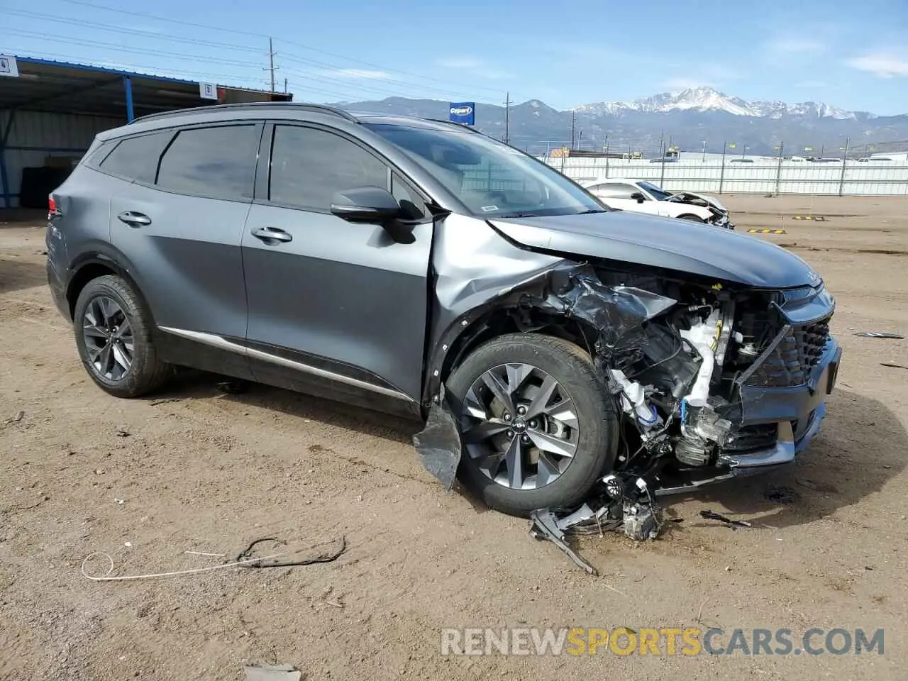 4 Photograph of a damaged car KNDPXCAG9P7038416 KIA SPORTAGE 2023