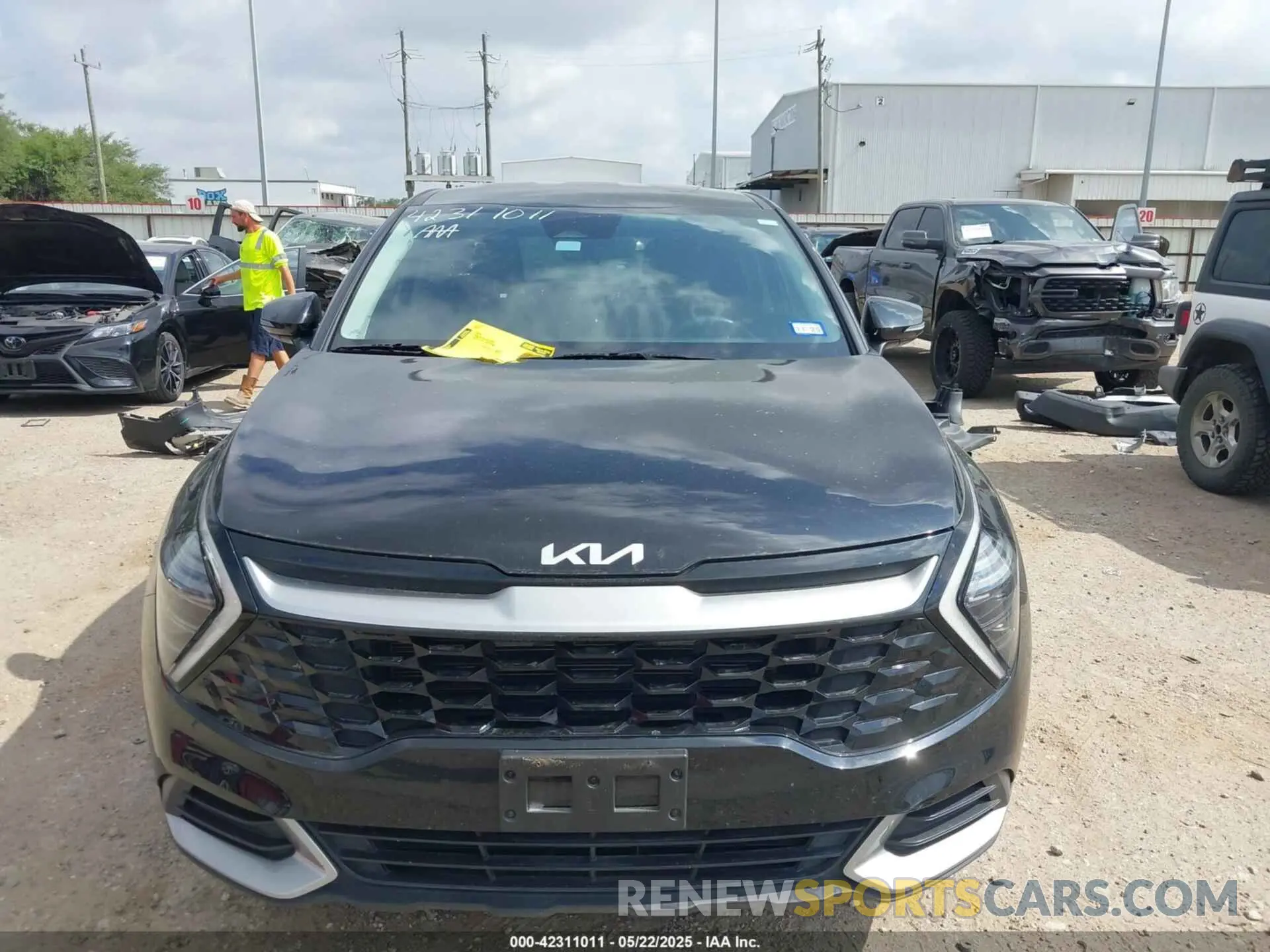 13 Photograph of a damaged car 5XYK33DF0RG166607 KIA SPORTAGE 2024