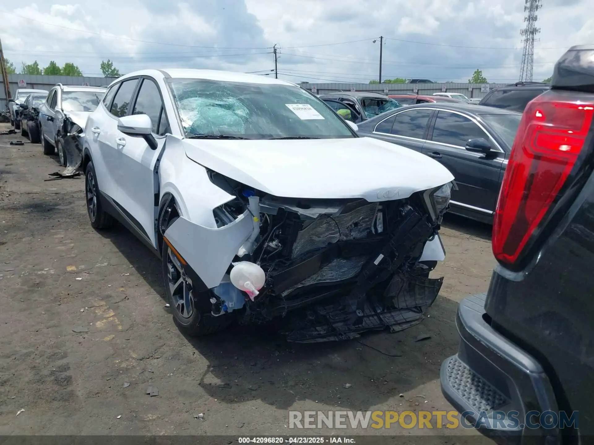 1 Photograph of a damaged car 5XYK33DF0RG195976 KIA SPORTAGE 2024