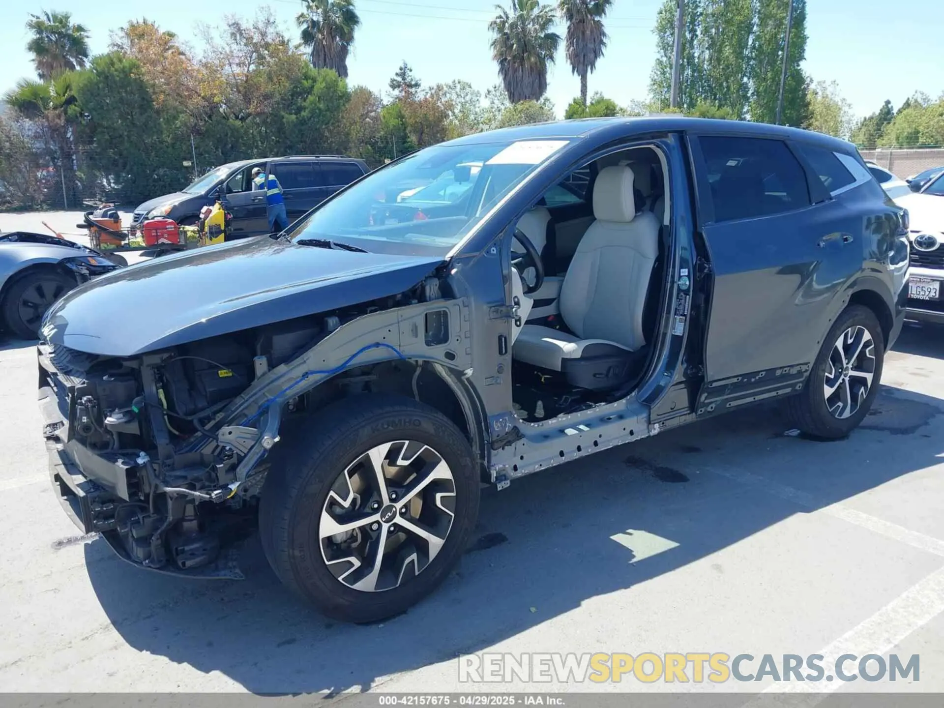 2 Photograph of a damaged car 5XYK33DF4RG161104 KIA SPORTAGE 2024