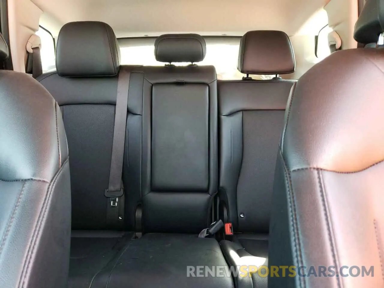 10 Photograph of a damaged car 5XYK33DF5RG177523 KIA SPORTAGE 2024