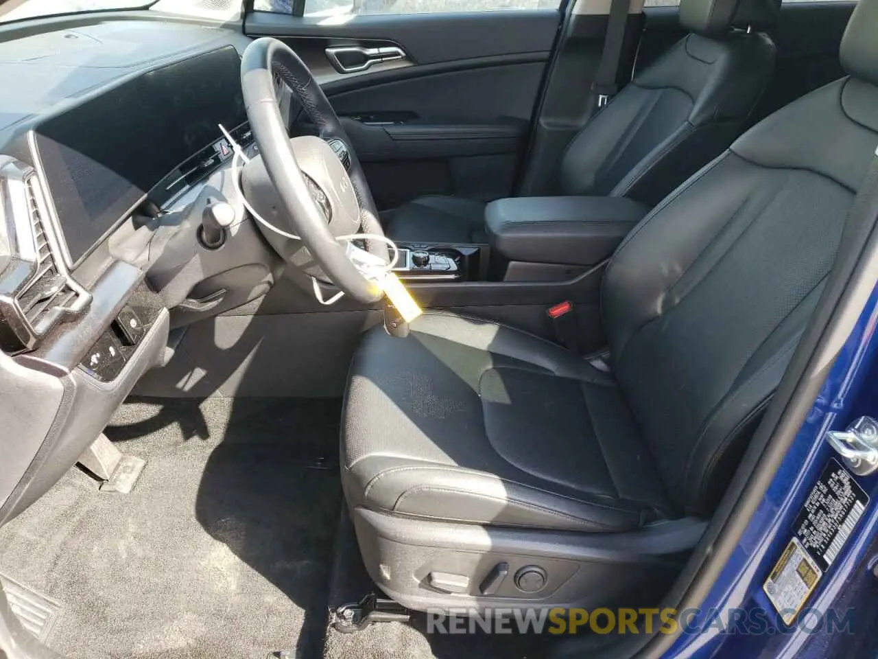 7 Photograph of a damaged car 5XYK33DF5RG177523 KIA SPORTAGE 2024