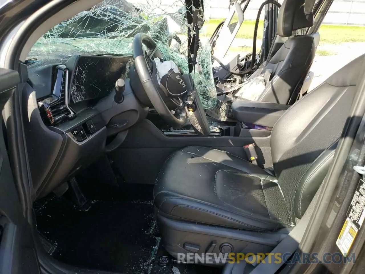 7 Photograph of a damaged car 5XYK33DF6RG148757 KIA SPORTAGE 2024