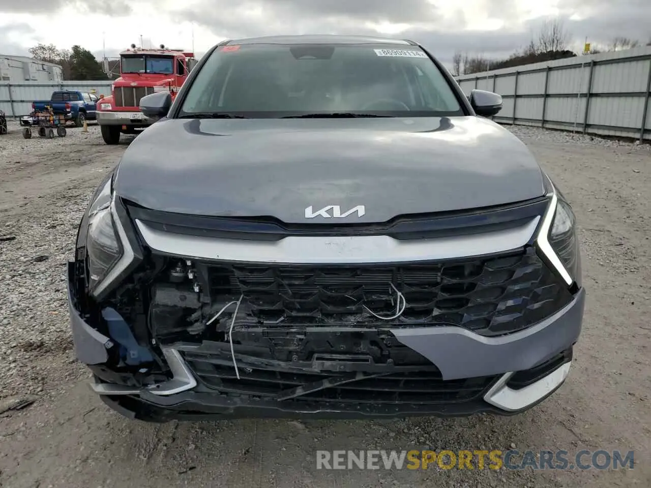 5 Photograph of a damaged car 5XYK33DF6RG214904 KIA SPORTAGE 2024