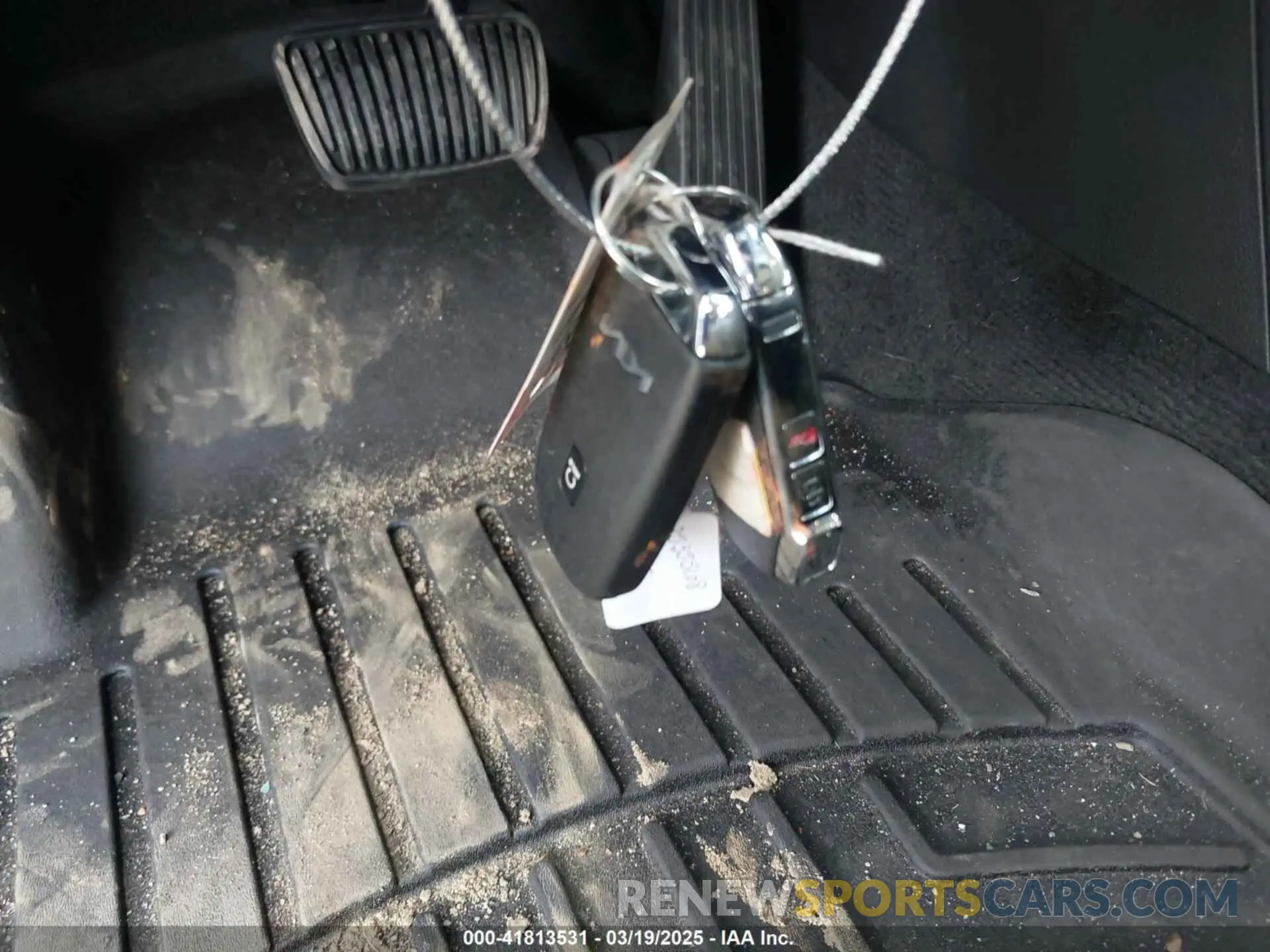 11 Photograph of a damaged car 5XYK33DF7RG224891 KIA SPORTAGE 2024