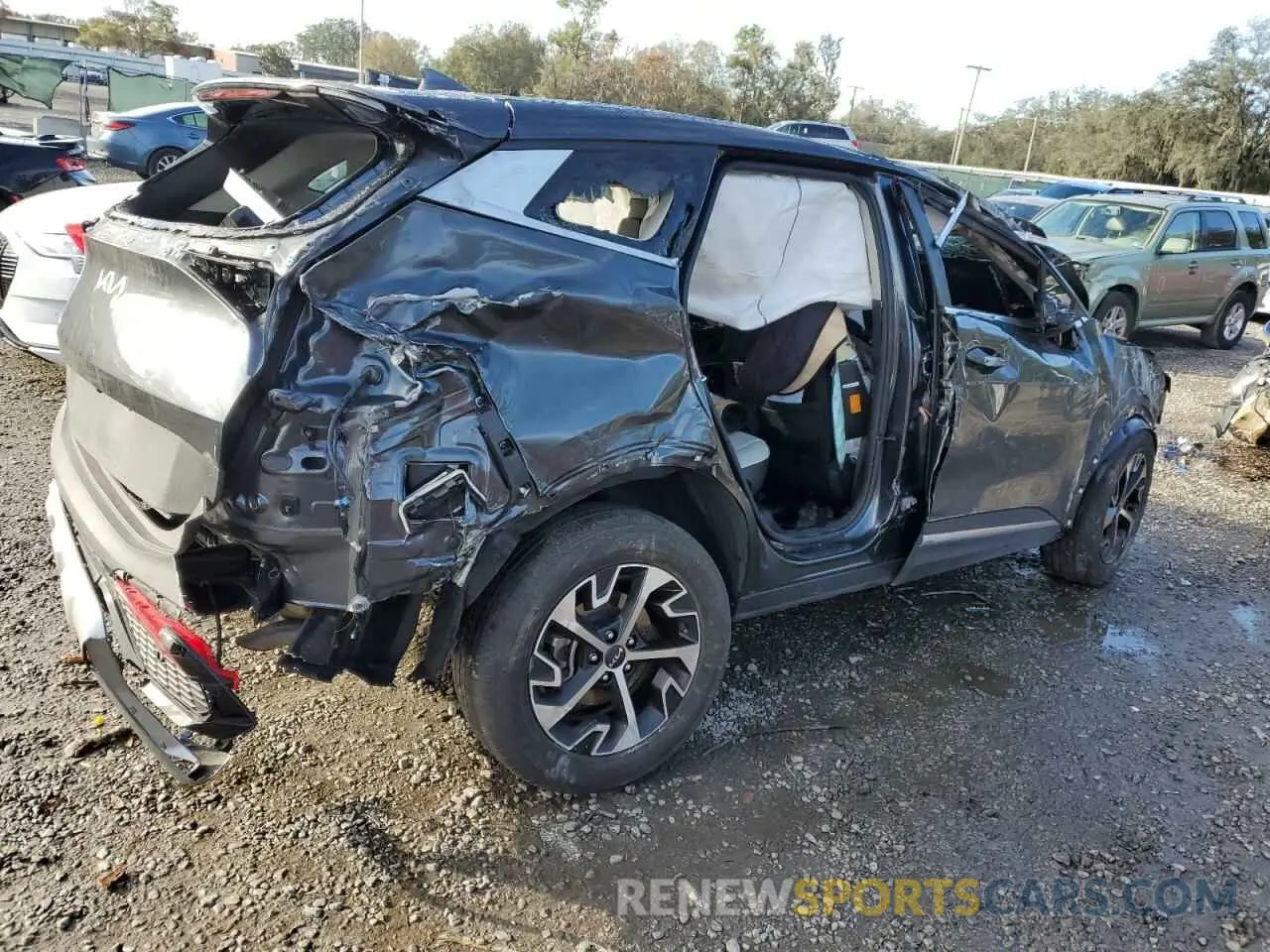 3 Photograph of a damaged car 5XYK33DF8RG189987 KIA SPORTAGE 2024