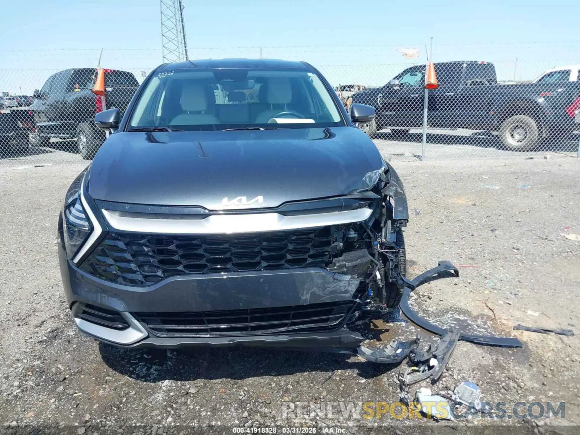 12 Photograph of a damaged car 5XYK33DFXRG139818 KIA SPORTAGE 2024