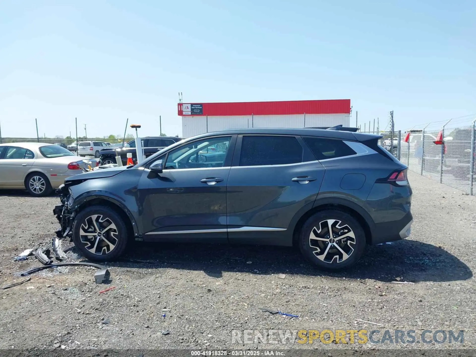14 Photograph of a damaged car 5XYK33DFXRG139818 KIA SPORTAGE 2024