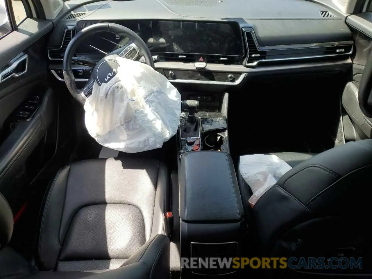 8 Photograph of a damaged car 5XYK3CDF0RG172052 KIA SPORTAGE 2024