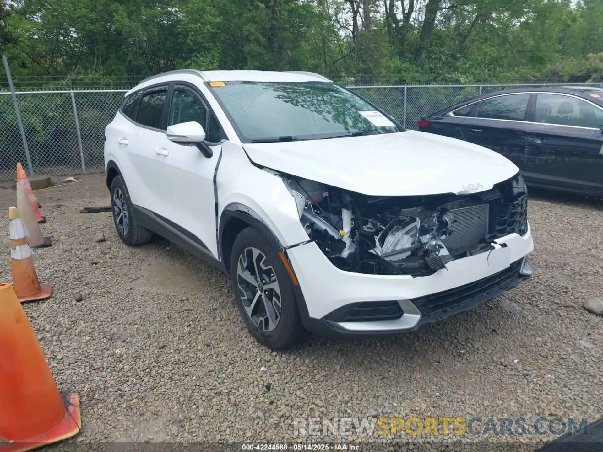 1 Photograph of a damaged car 5XYK3CDF2RG183800 KIA SPORTAGE 2024
