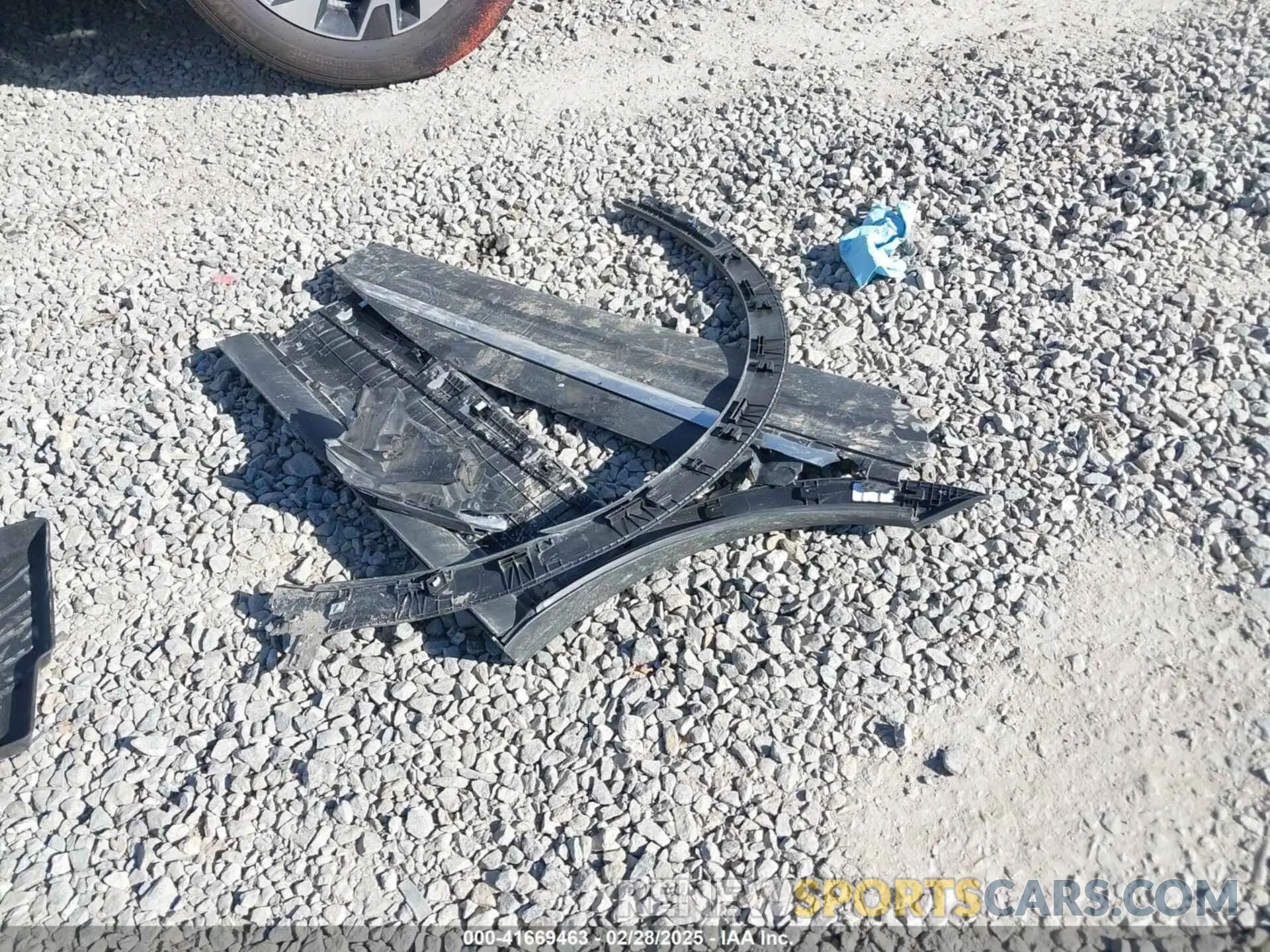 12 Photograph of a damaged car 5XYK3CDF9RG229980 KIA SPORTAGE 2024