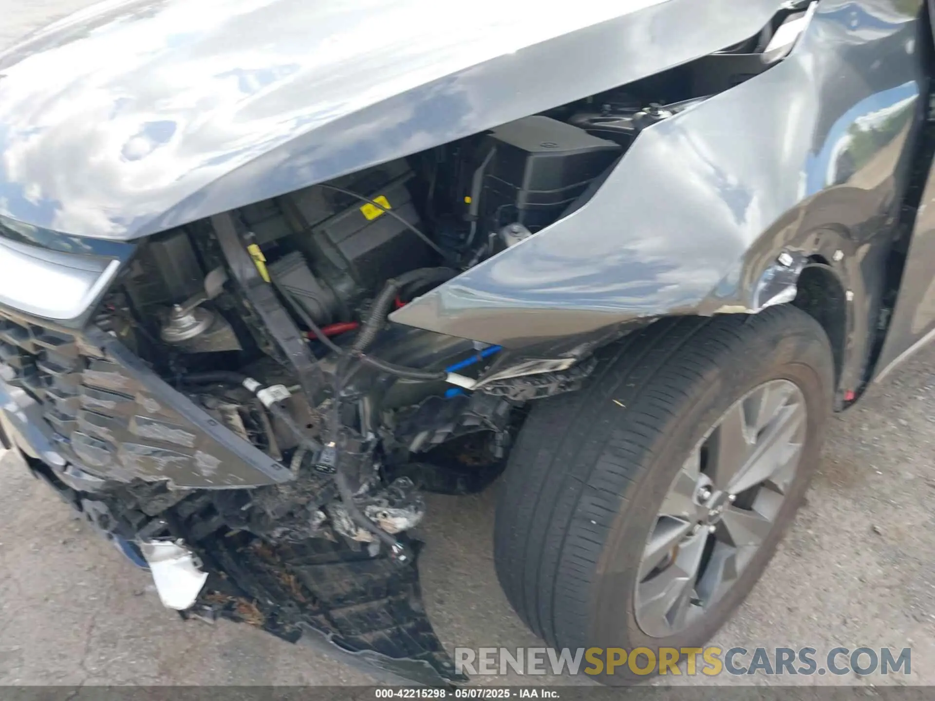 6 Photograph of a damaged car 5XYK43DF4RG146387 KIA SPORTAGE 2024