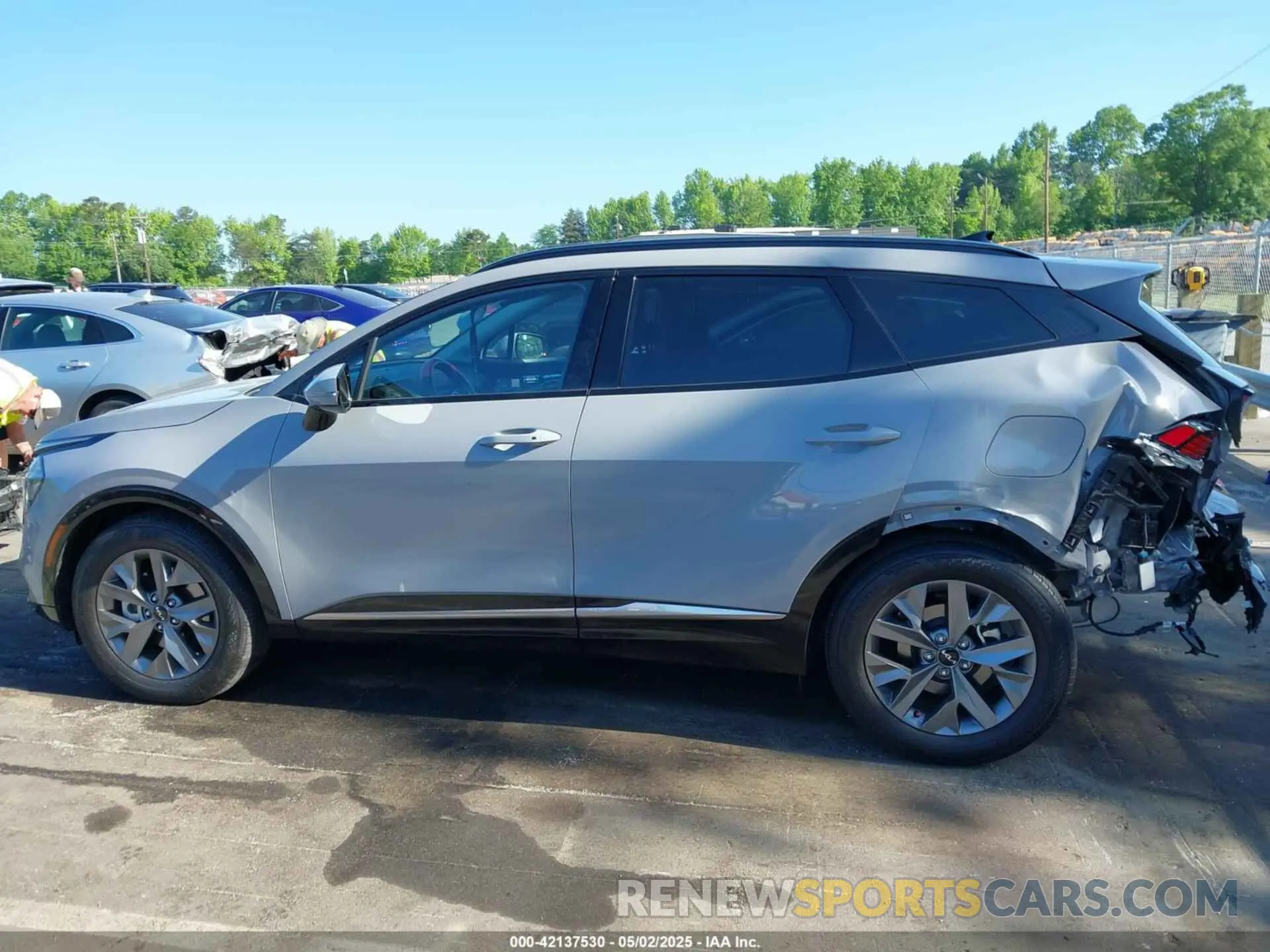 15 Photograph of a damaged car 5XYK43DF8RG212679 KIA SPORTAGE 2024