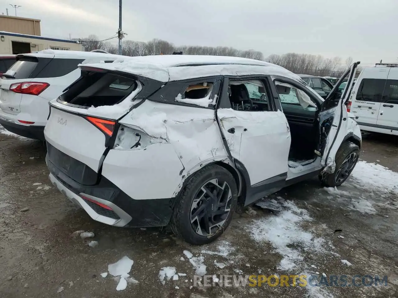 3 Photograph of a damaged car 5XYK53DF1RG193356 KIA SPORTAGE 2024
