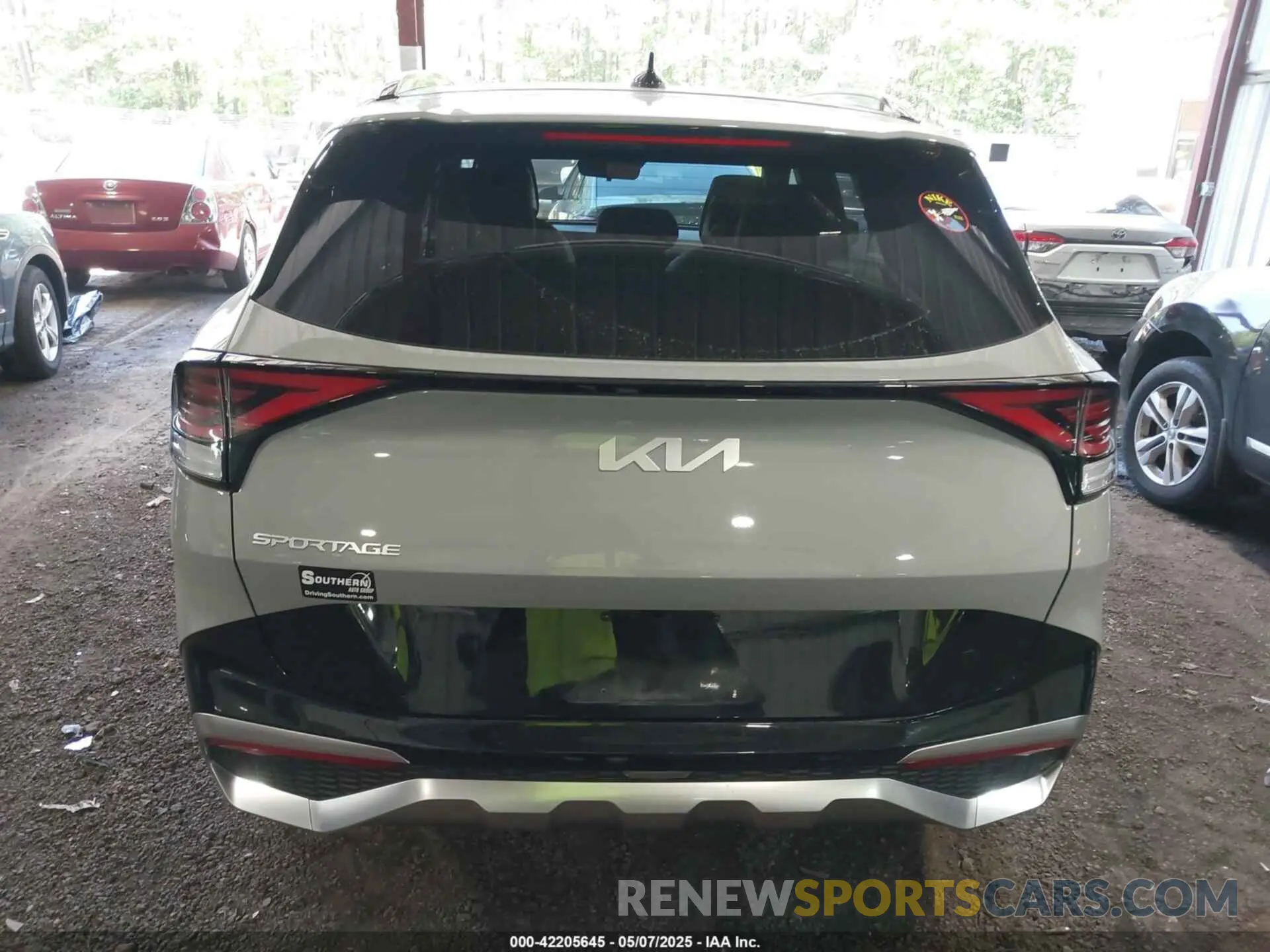 16 Photograph of a damaged car 5XYK53DF2RG180390 KIA SPORTAGE 2024