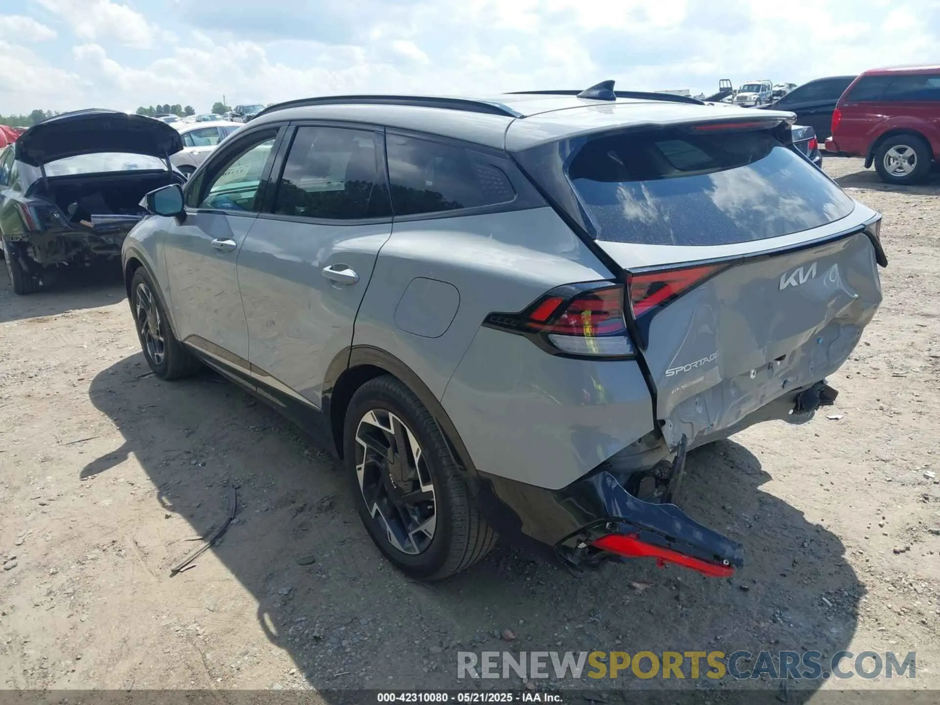 3 Photograph of a damaged car 5XYK53DF5RG139896 KIA SPORTAGE 2024