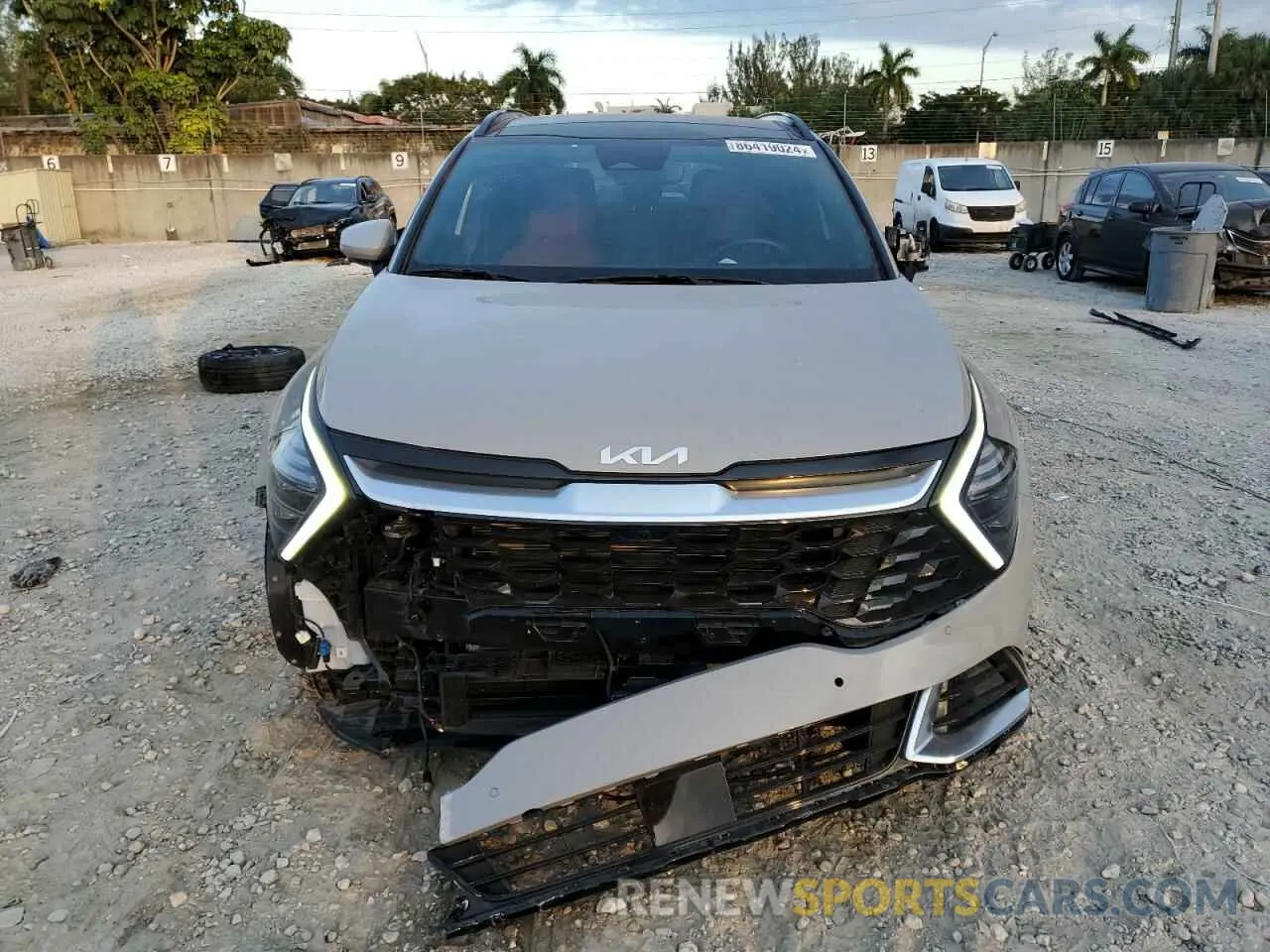5 Photograph of a damaged car 5XYK53DF7RG231284 KIA SPORTAGE 2024