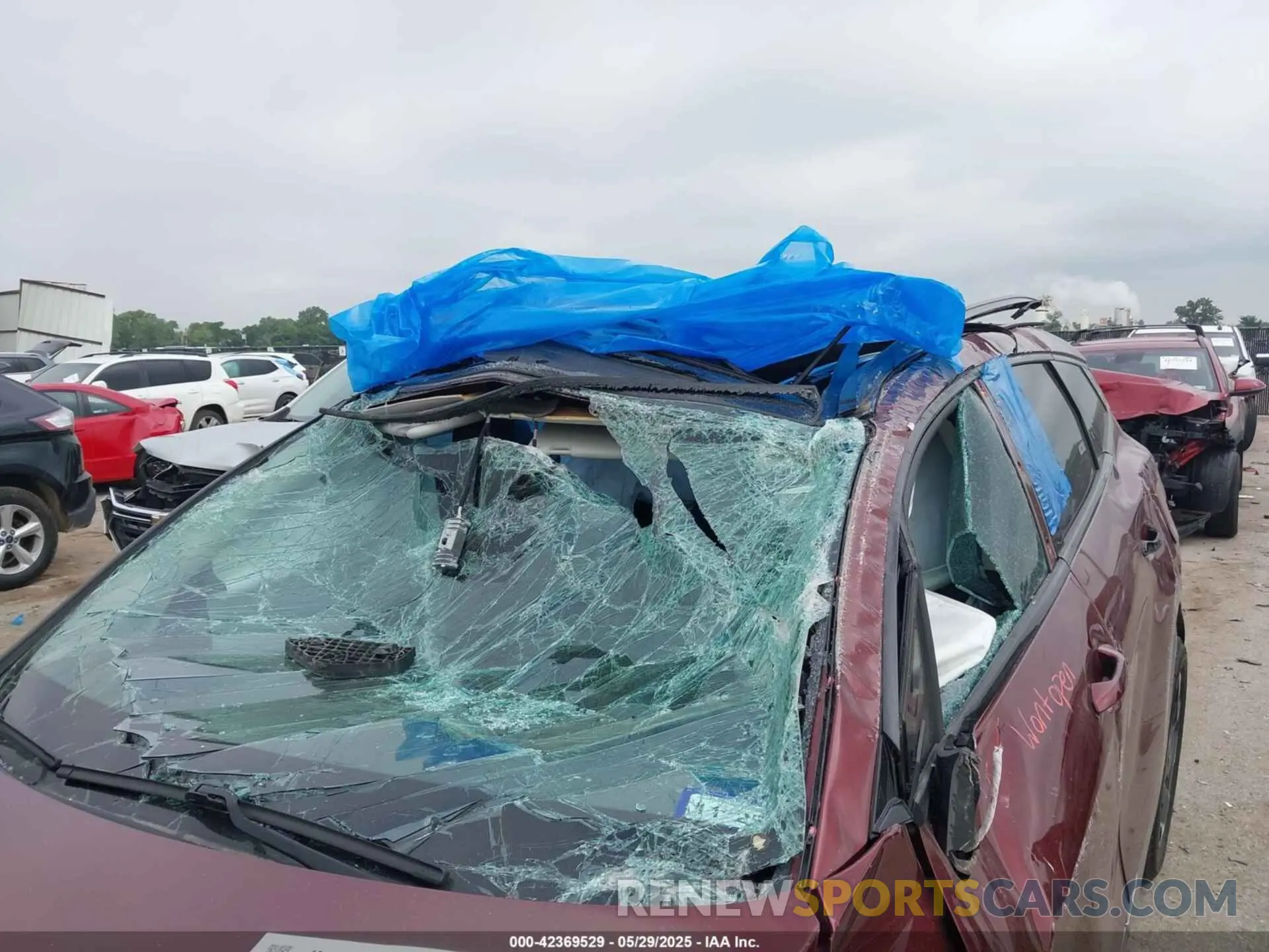 6 Photograph of a damaged car 5XYK53DFXRG160873 KIA SPORTAGE 2024