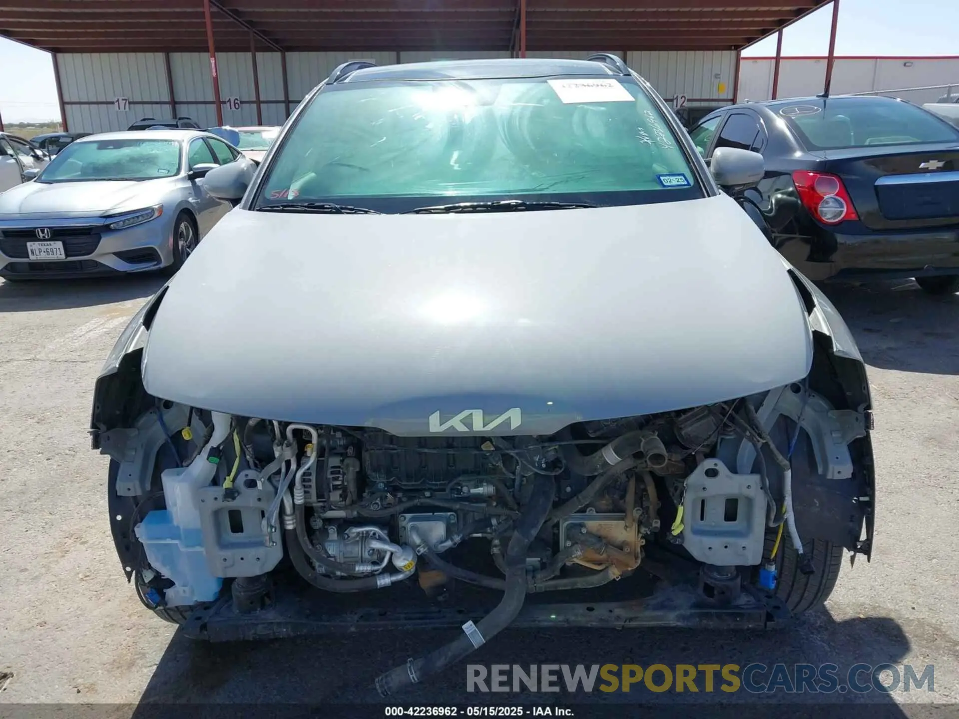 13 Photograph of a damaged car 5XYK5CDF1RG143931 KIA SPORTAGE 2024