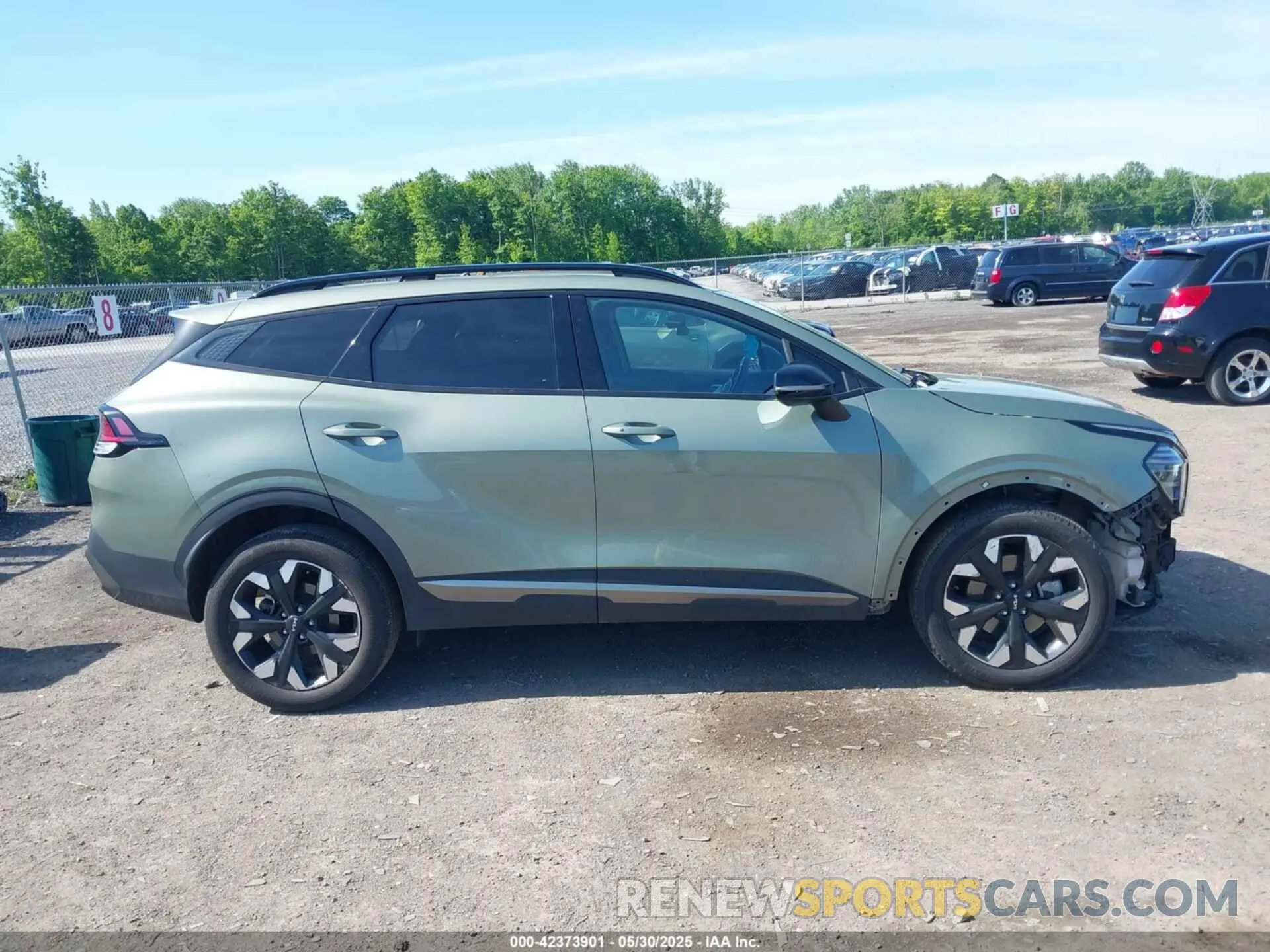 12 Photograph of a damaged car 5XYK6CDF4RG146349 KIA SPORTAGE 2024
