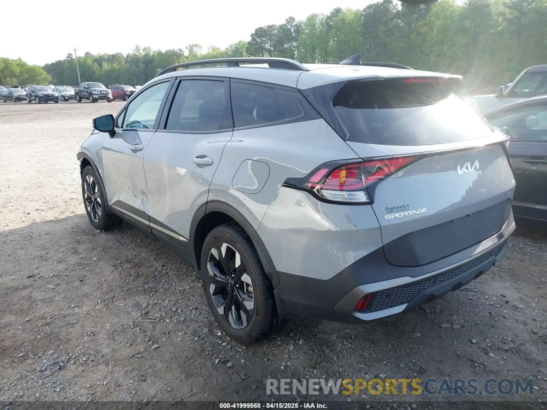 3 Photograph of a damaged car 5XYK6CDF5RG190666 KIA SPORTAGE 2024