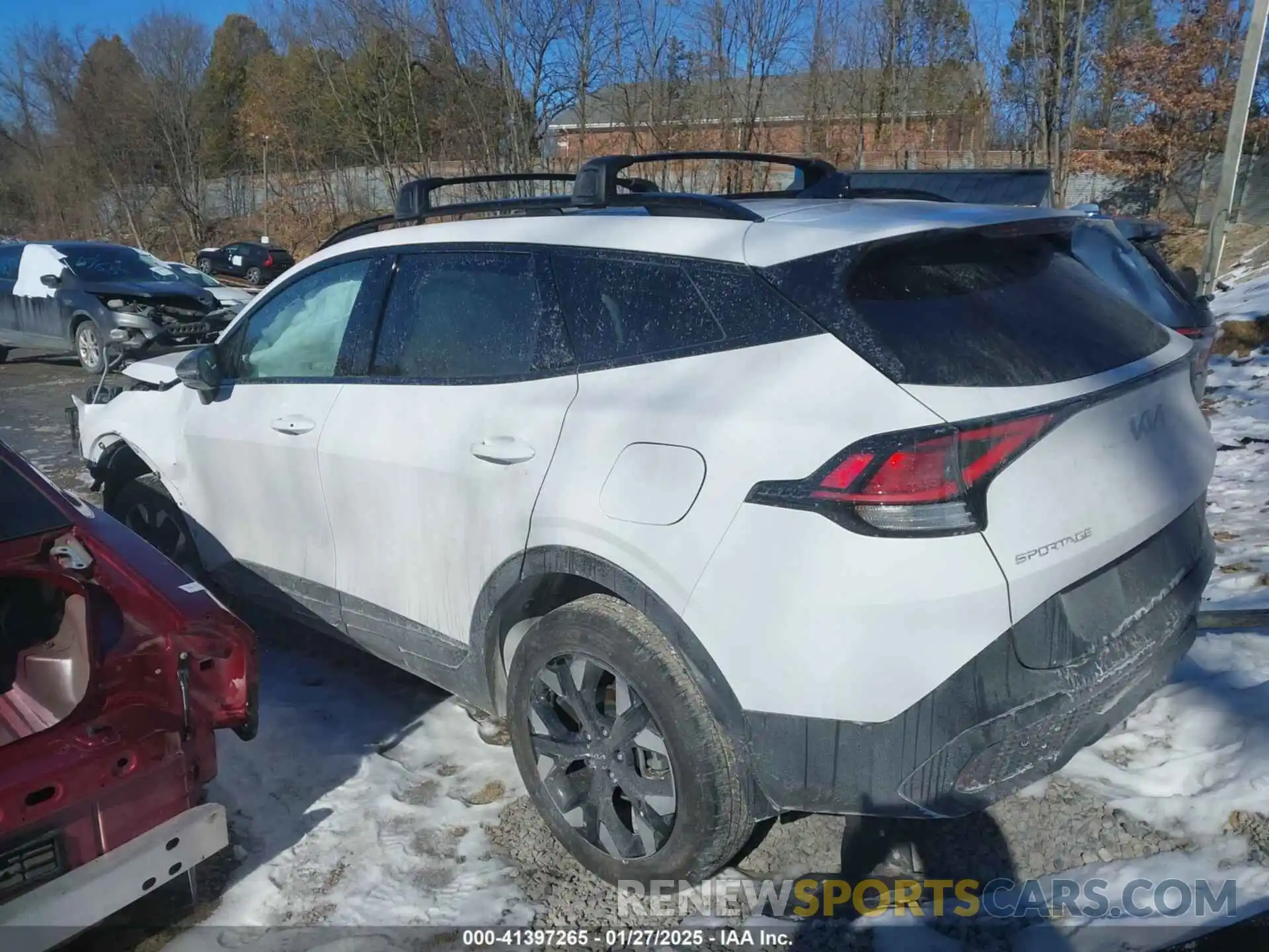 3 Photograph of a damaged car 5XYK6CDF5RG201276 KIA SPORTAGE 2024