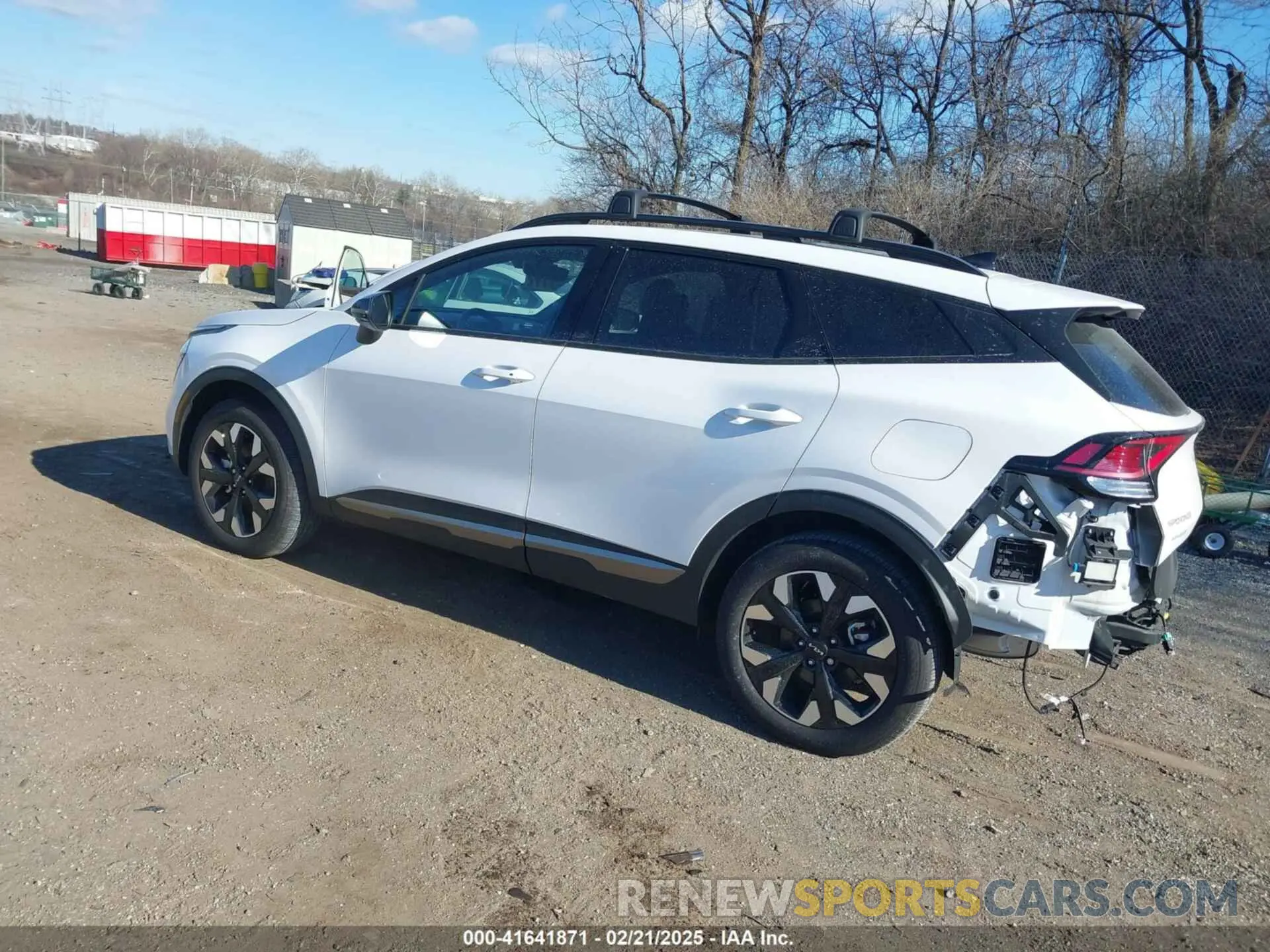 3 Photograph of a damaged car 5XYK6CDF6RG223500 KIA SPORTAGE 2024