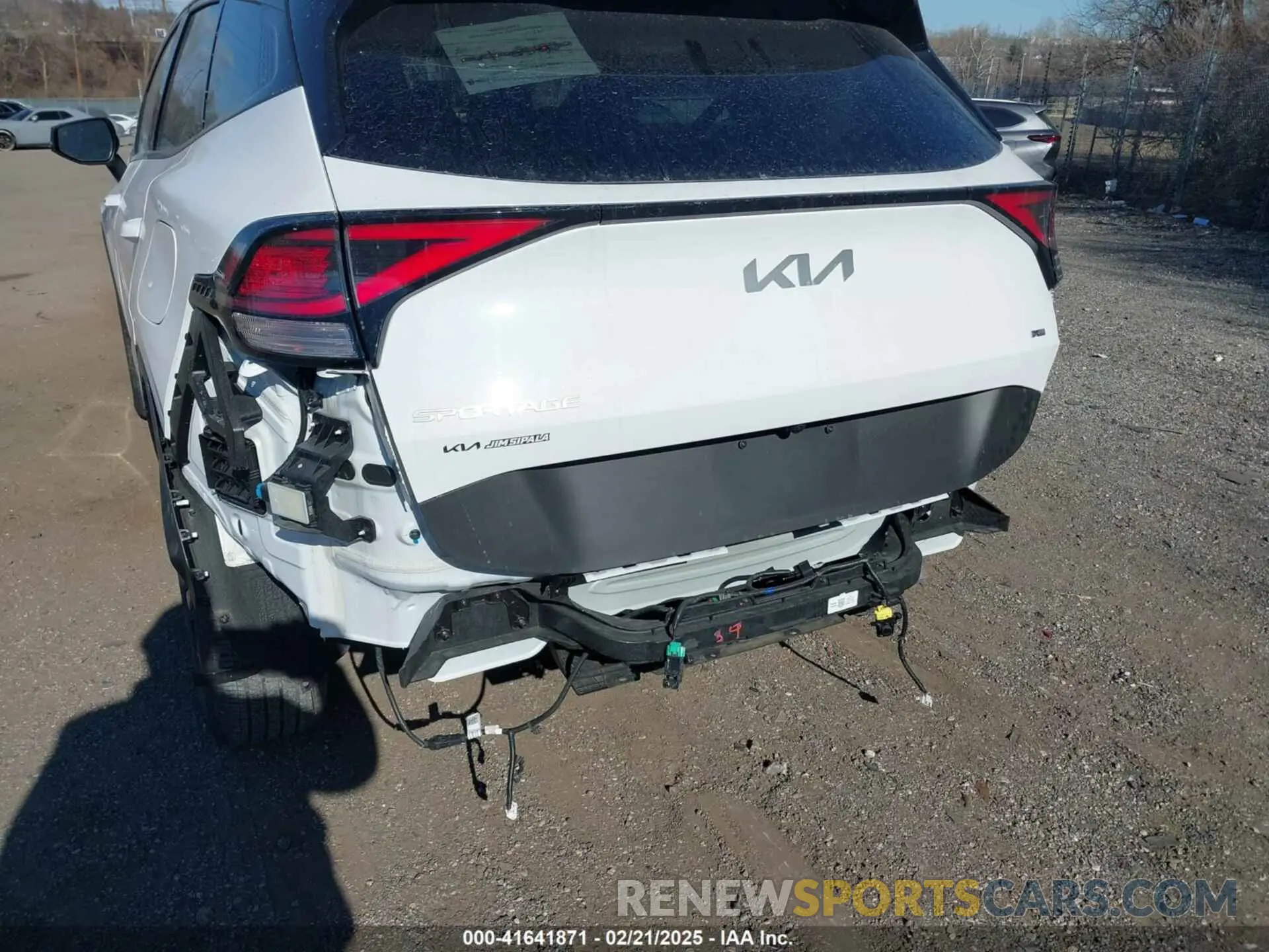 6 Photograph of a damaged car 5XYK6CDF6RG223500 KIA SPORTAGE 2024